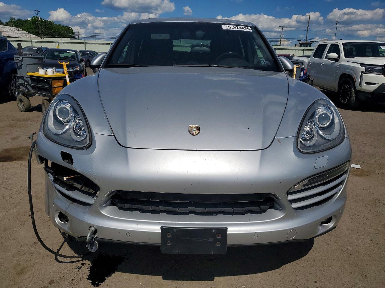 2013 Porsche Cayenne Silver vin: WP1AF2A2XDLA39924