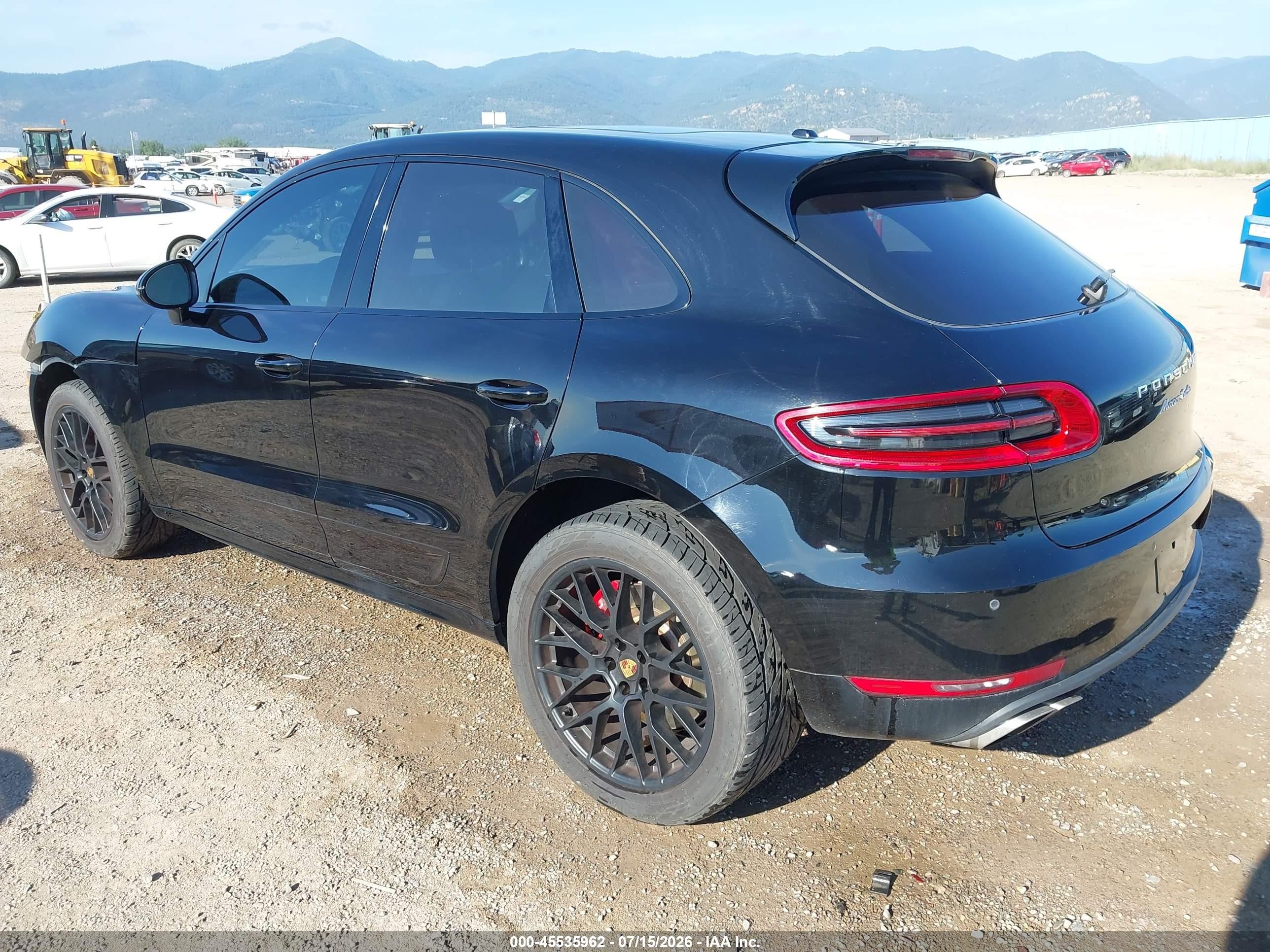 2015 Porsche Macan Turbo Black vin: WP1AF2A52FLB98367