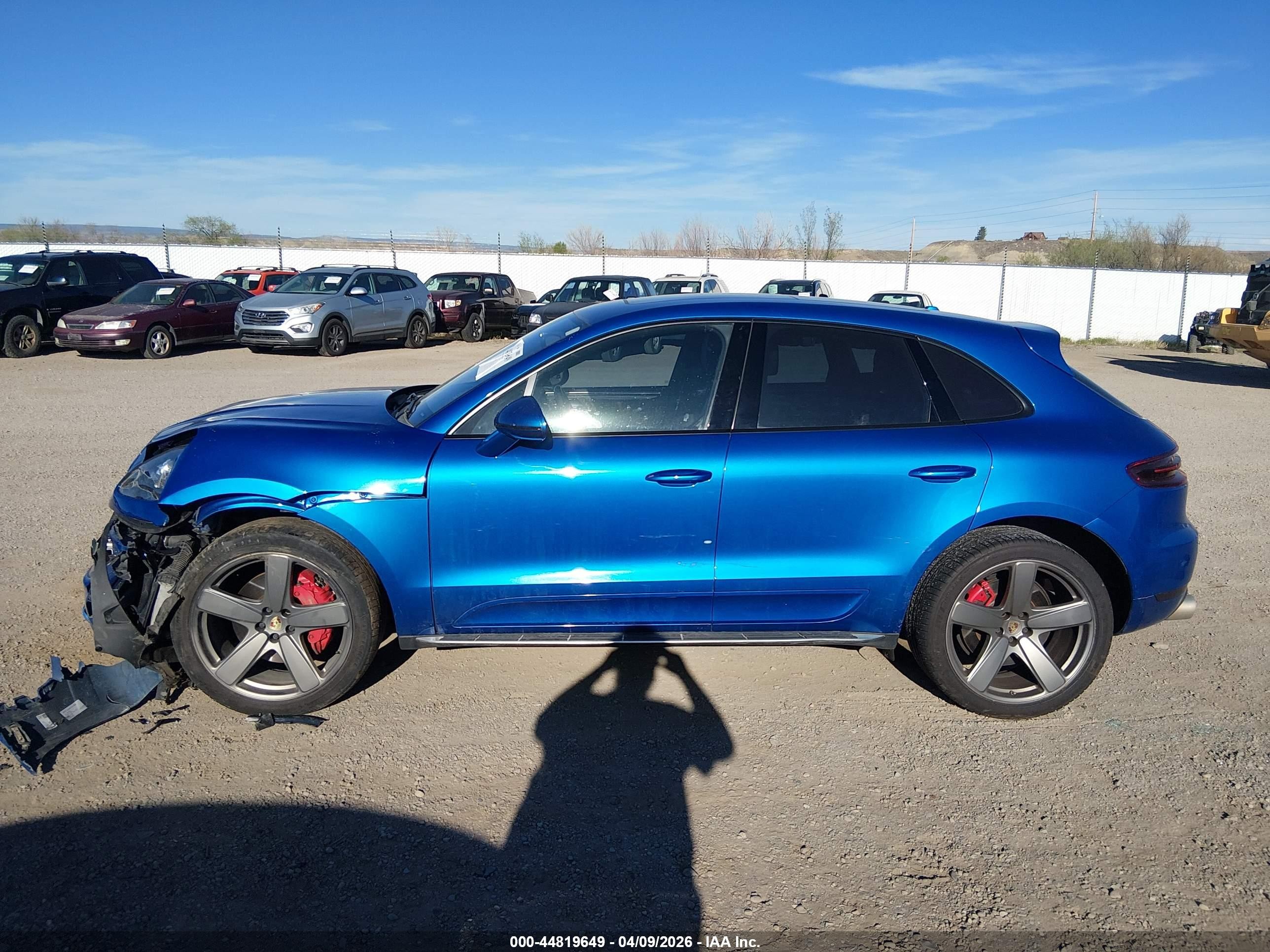 2015 Porsche Macan Turbo Blue vin: WP1AF2A56FLB96749