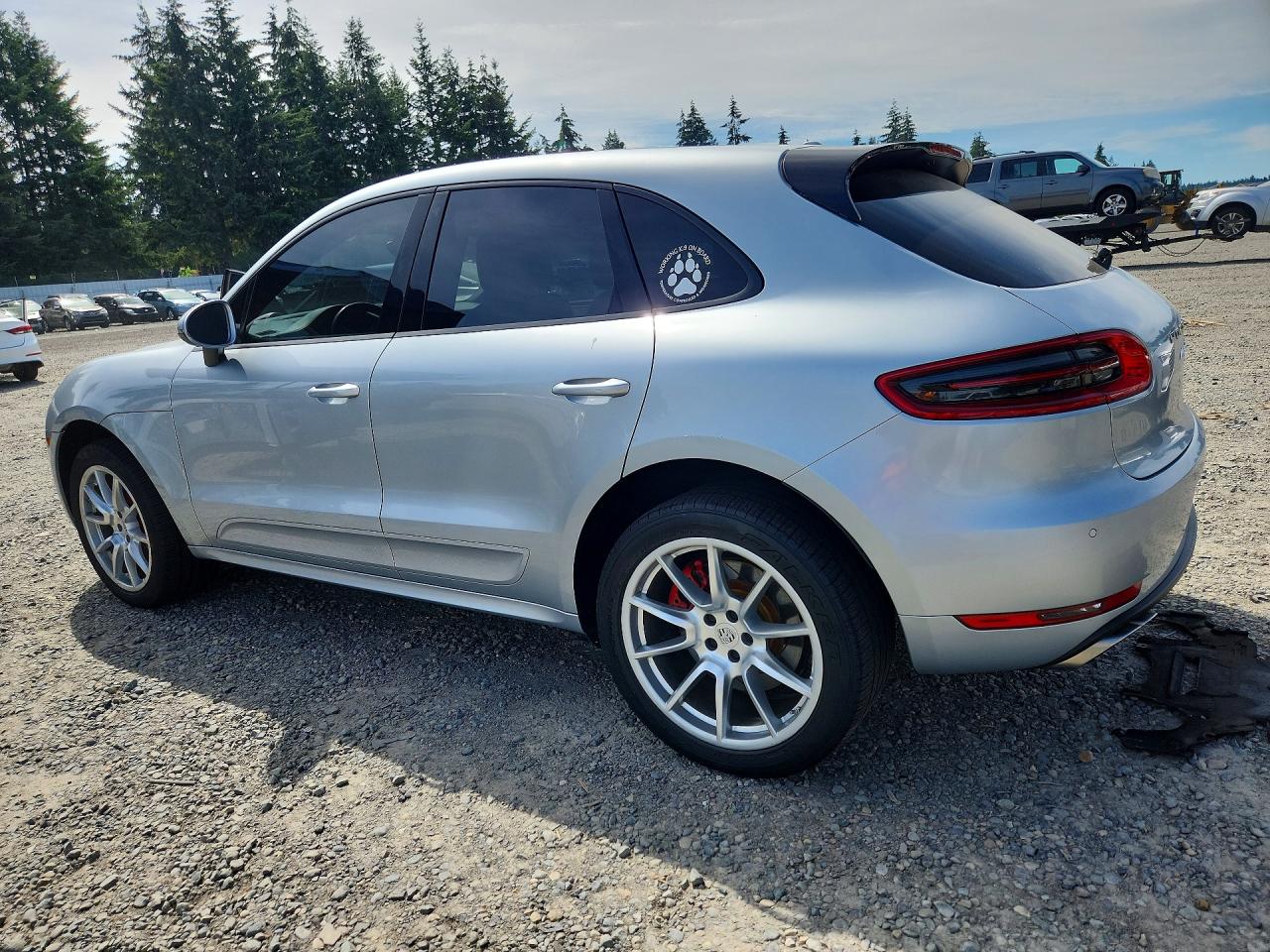 2015 Porsche Macan Turbo Silver vin: WP1AF2A58FLB47083