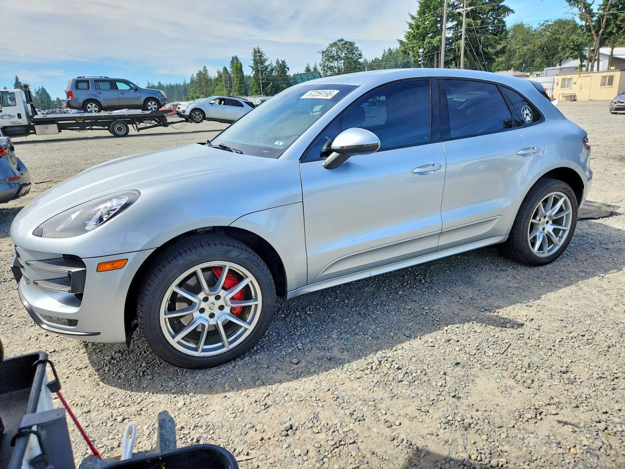 2015 Porsche Macan Turbo Silver vin: WP1AF2A58FLB47083