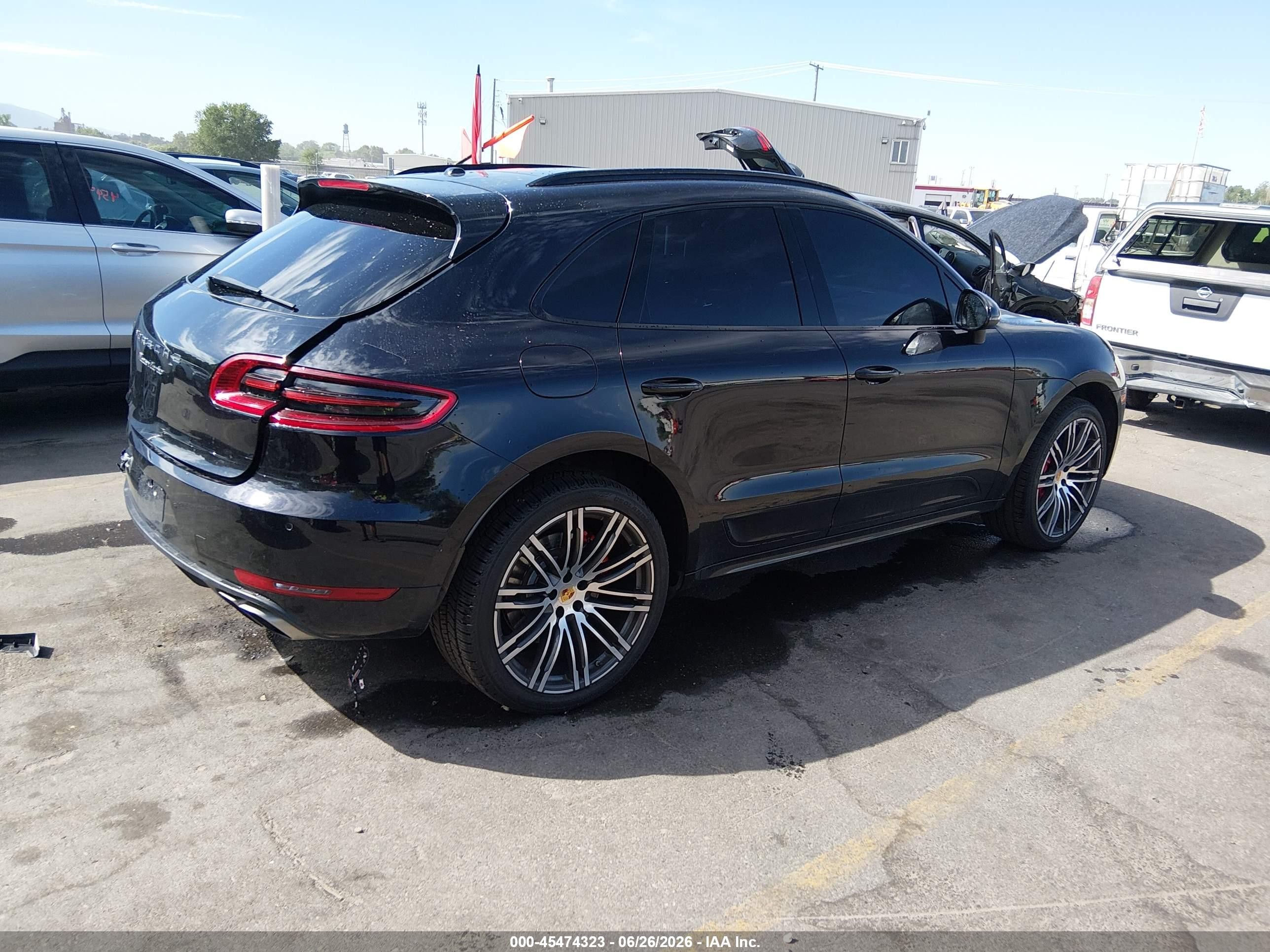 2015 Porsche Macan Turbo Black vin: WP1AF2A5XFLB90193