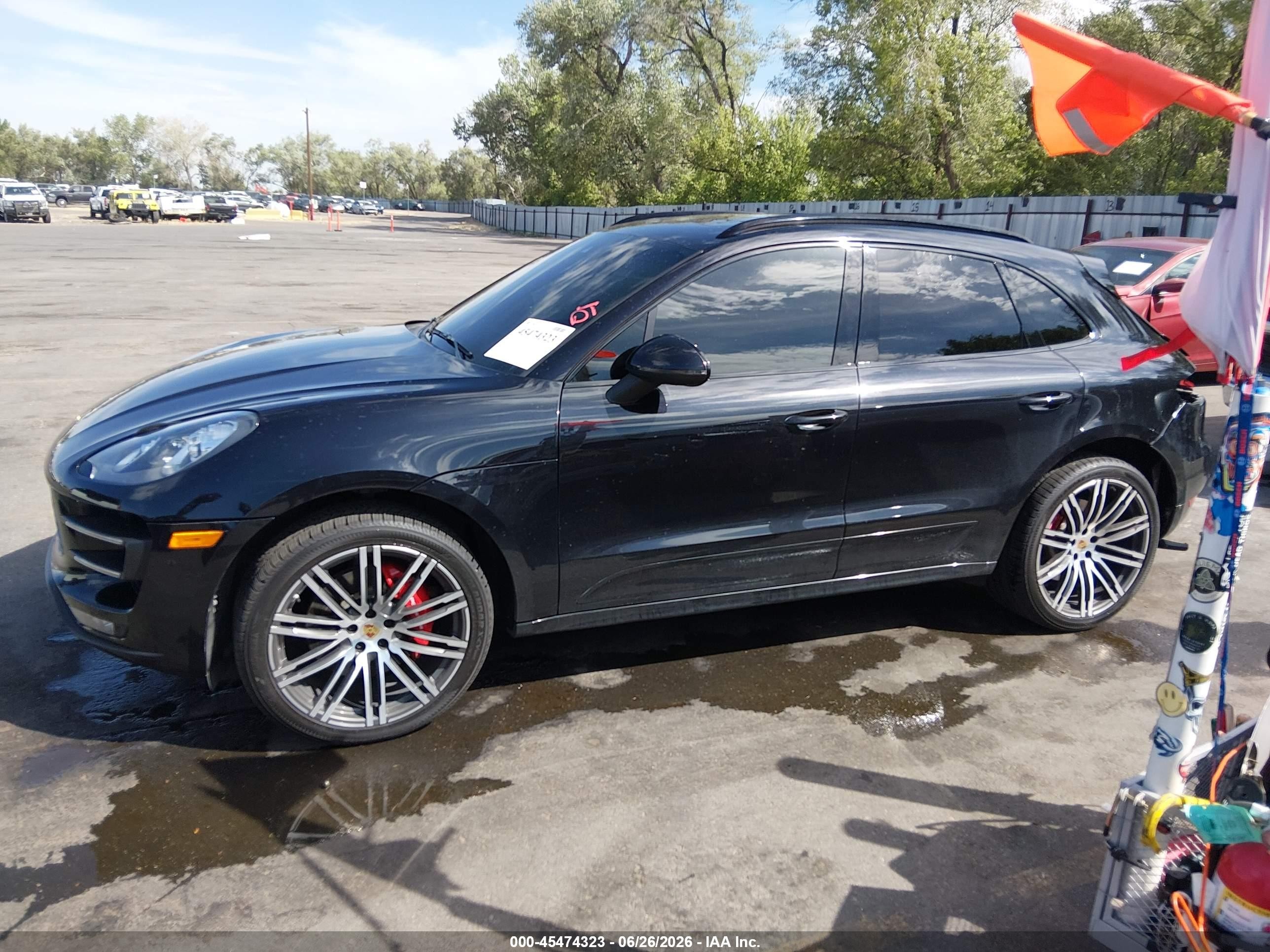 2015 Porsche Macan Turbo Black vin: WP1AF2A5XFLB90193