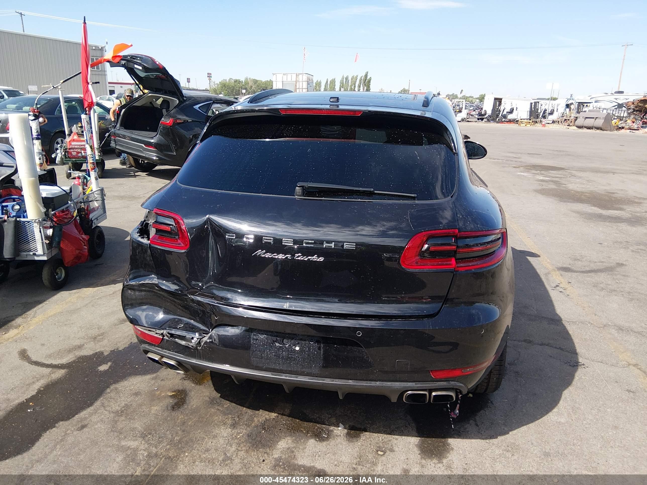 2015 Porsche Macan Turbo Black vin: WP1AF2A5XFLB90193