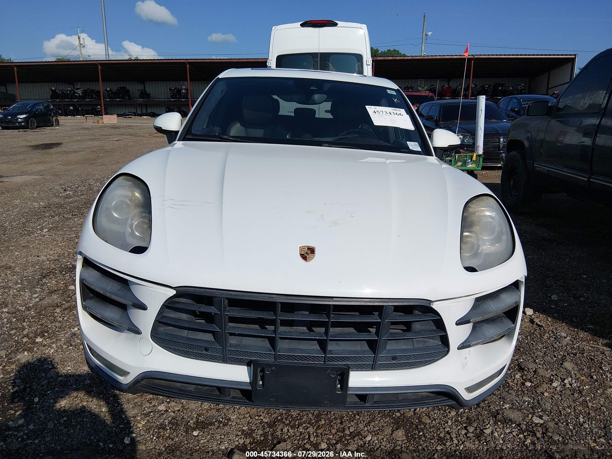 2015 Porsche Macan Turbo White vin: WP1AF2A5XFLB90839