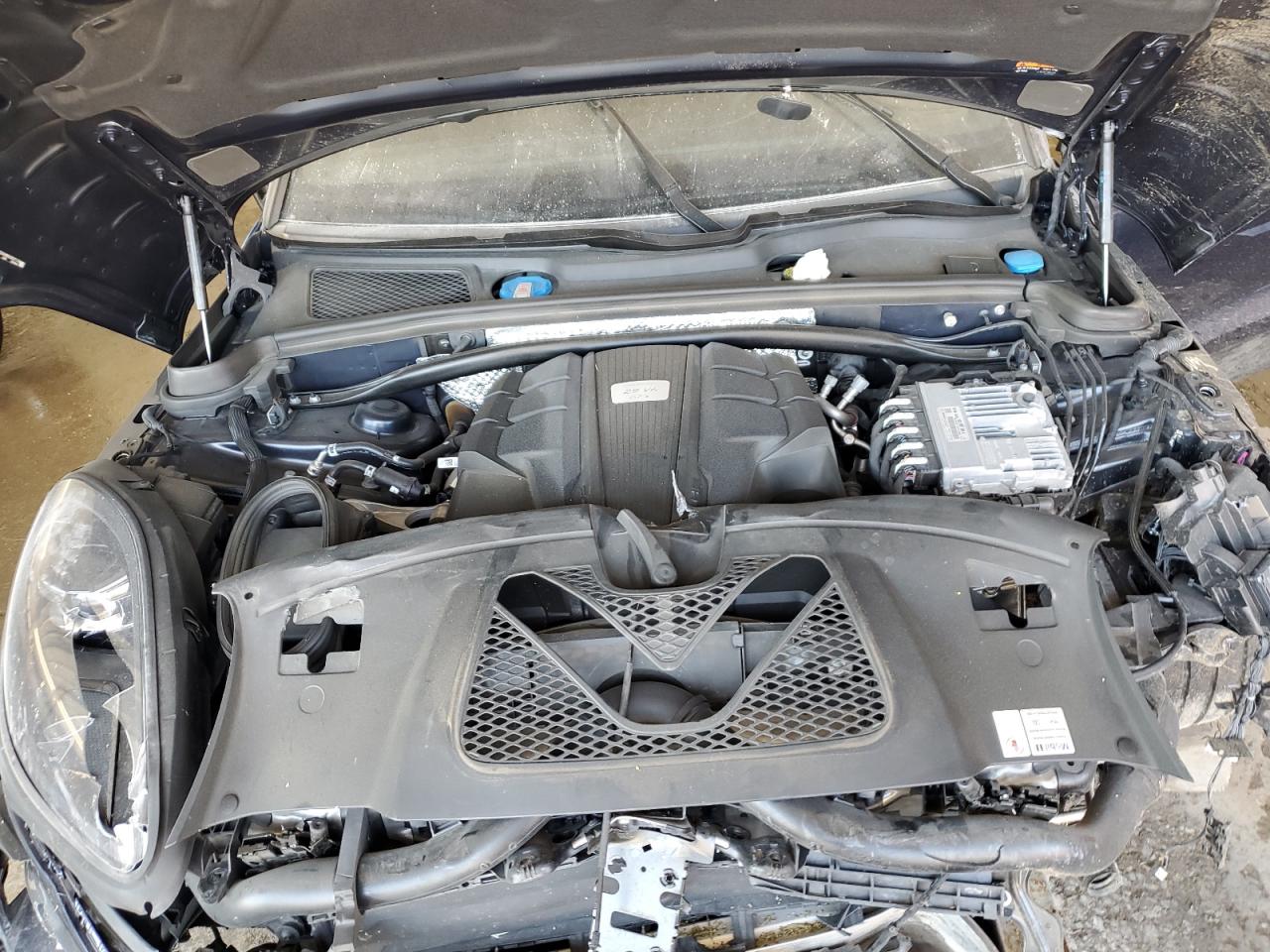 2021 Porsche Macan Gts Charcoal vin: WP1AG2A58MLB52116