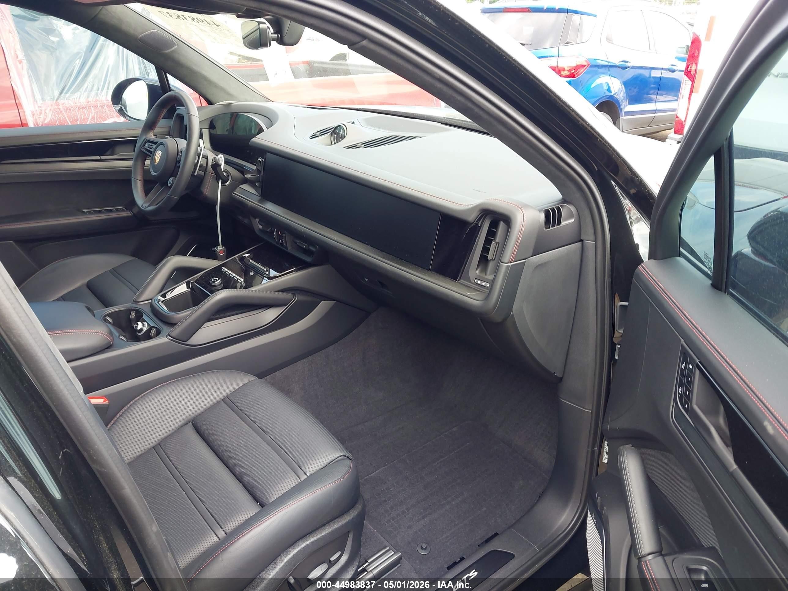 2025 Porsche Cayenne Gts Black vin: WP1AG2AY6SDA25138
