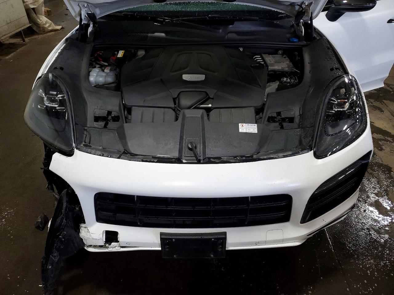 2021 Porsche Cayenne Coupe Белый vin: WP1BA2AY1MDA41756
