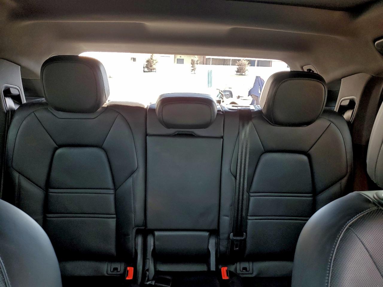 2022 Porsche Cayenne Coupe White vin: WP1BA2AY6NDA48543