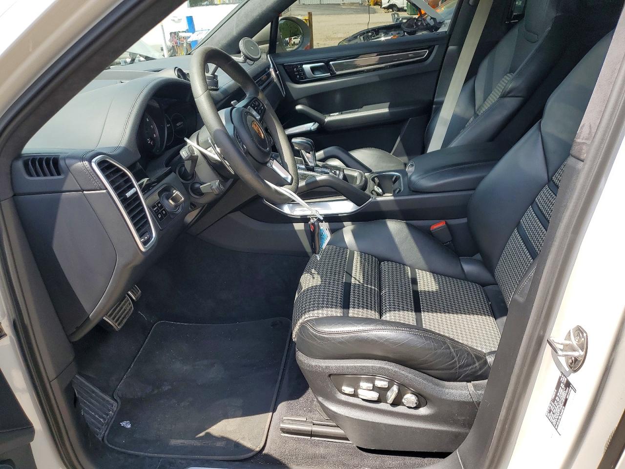 2020 Porsche Cayenne Turbo Coupe Gray vin: WP1BF2AY8LDA65570