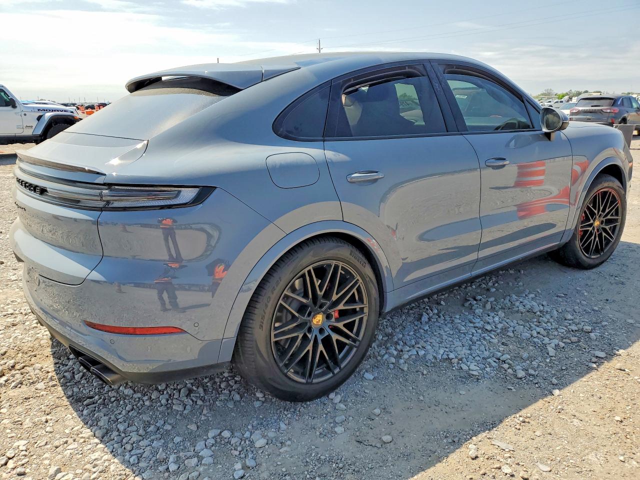 2025 Porsche Cayenne S Coupe Gray vin: WP1BL2AY9SDA39311