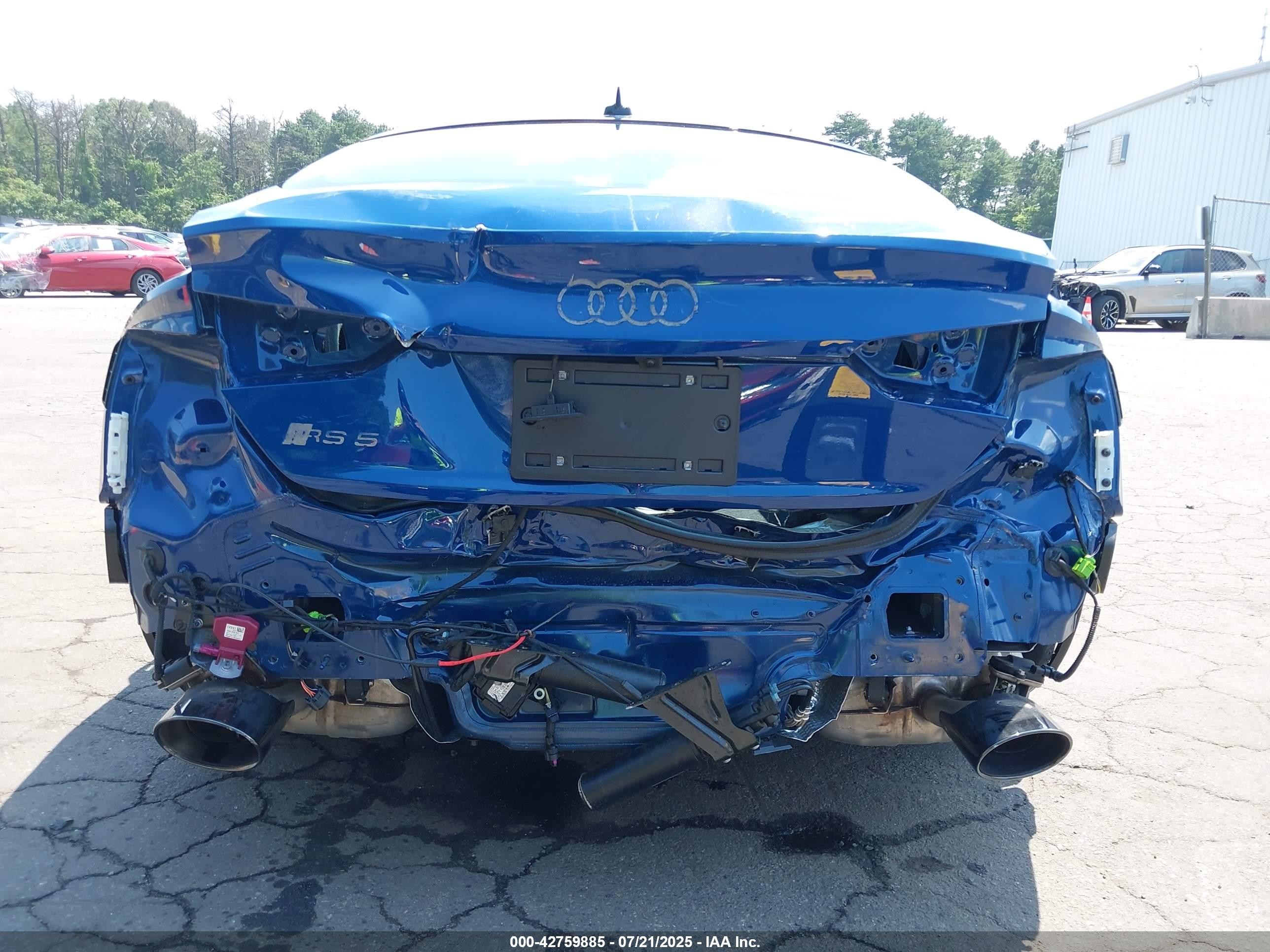 2025 Audi Rs 5 Sportback Tfsi Quattro Tiptronic Blue vin: WUAAWCF58SA902161