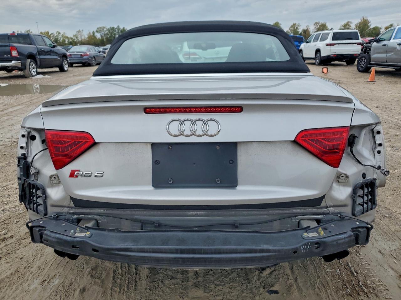 2014 Audi Rs5 Silver vin: WUAC6AFH2EN900443