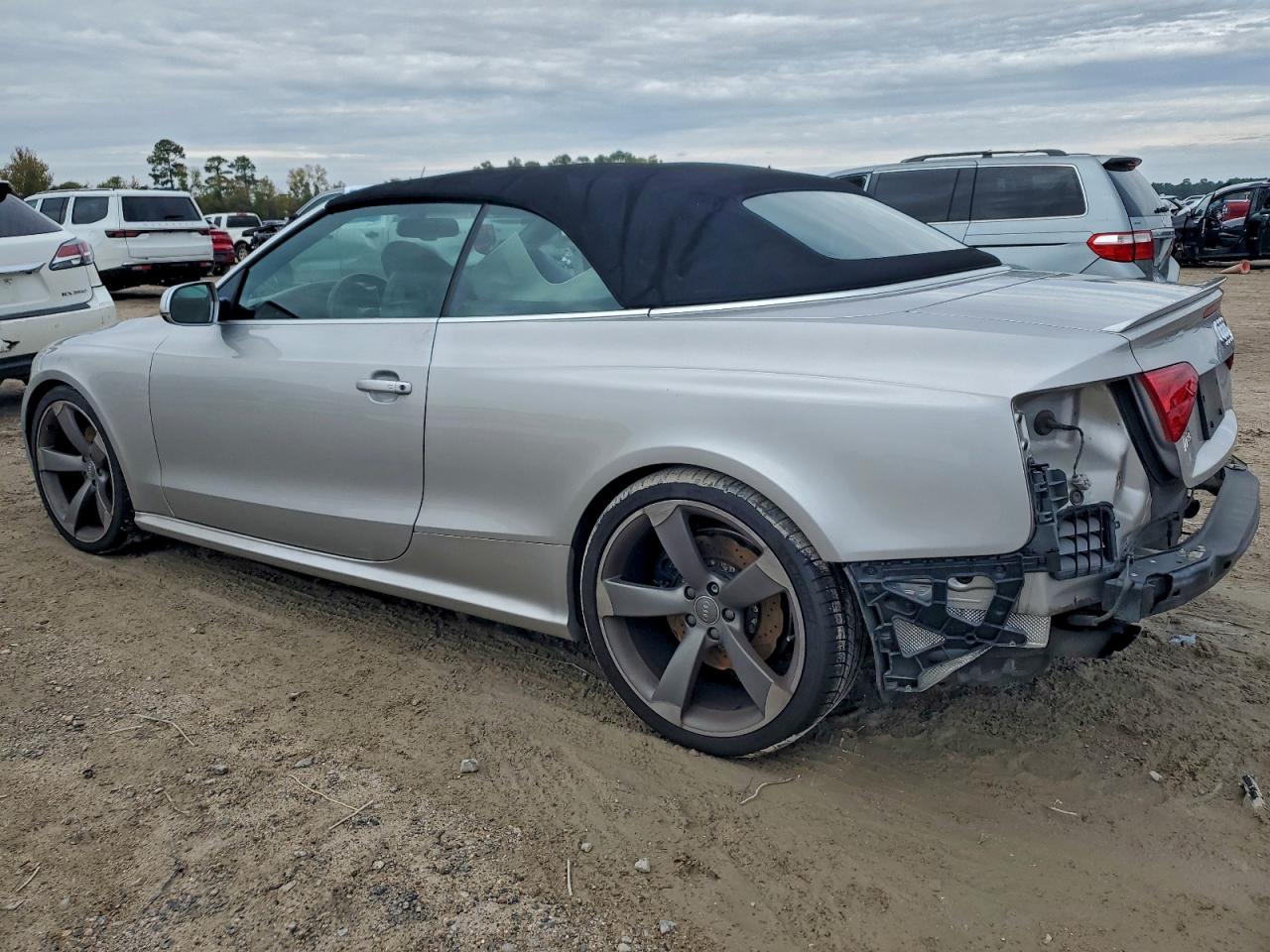 2014 Audi Rs5 Silver vin: WUAC6AFH2EN900443
