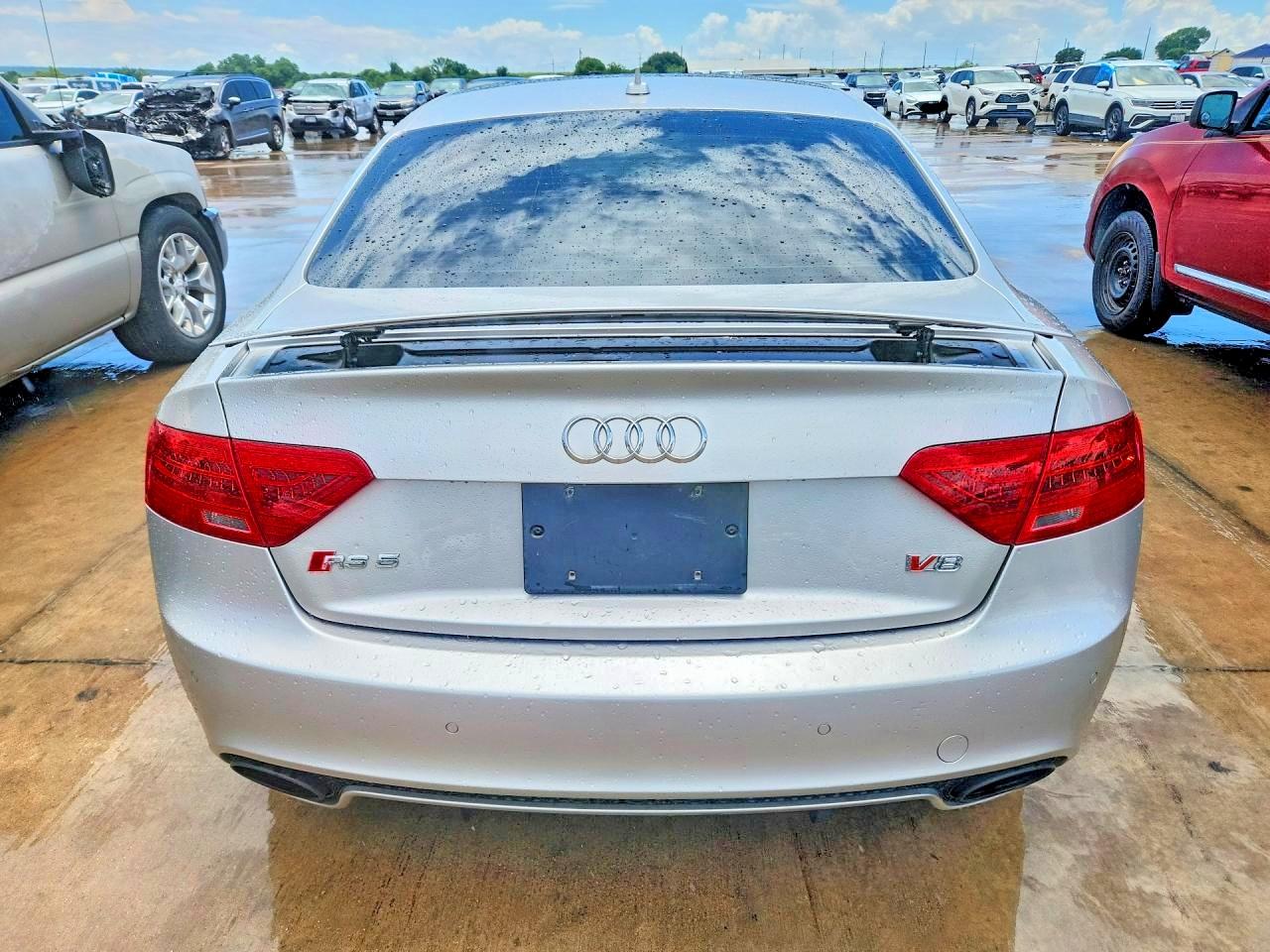2013 Audi Rs5 Silver vin: WUAC6AFR0DA902481