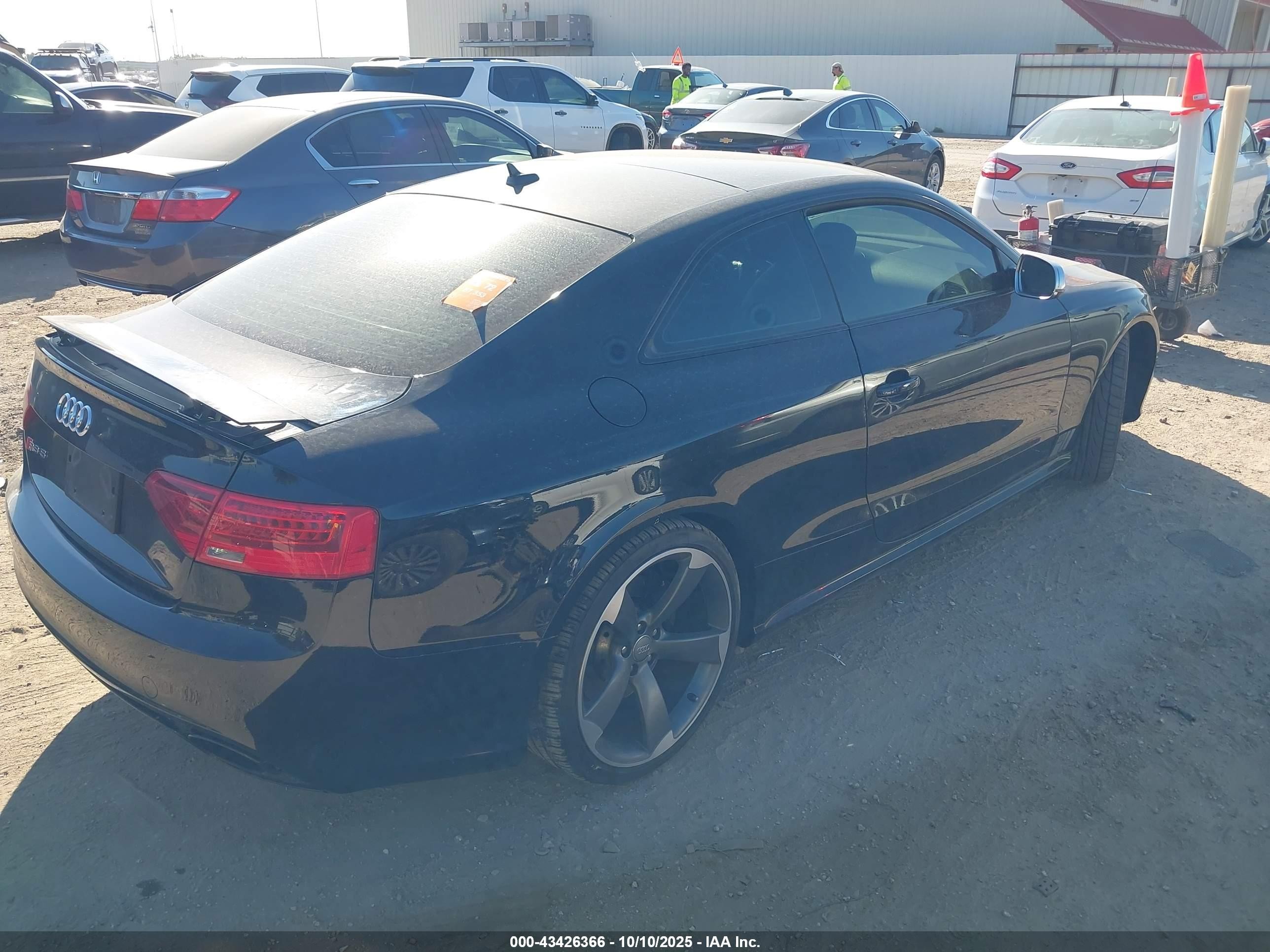 2014 Audi Rs 5 4.2 Черный vin: WUAC6AFR0EA901316