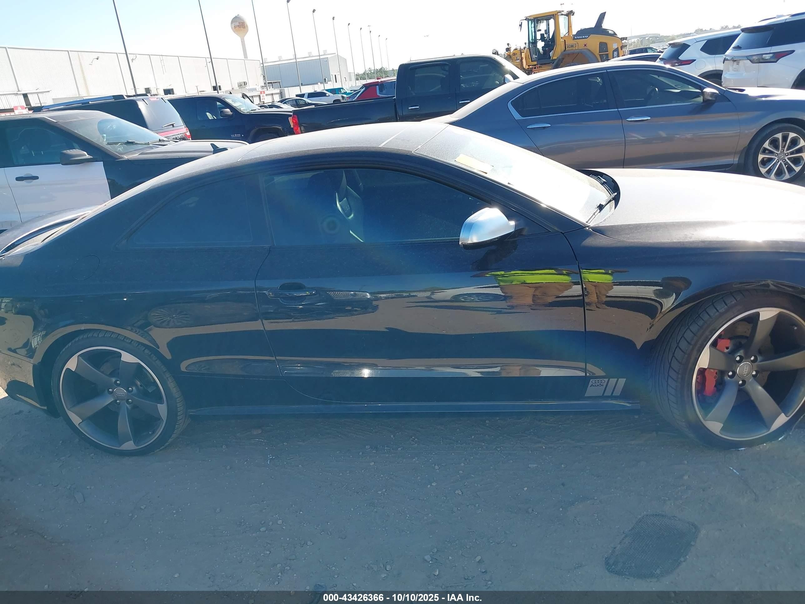 2014 Audi Rs 5 4.2 Черный vin: WUAC6AFR0EA901316