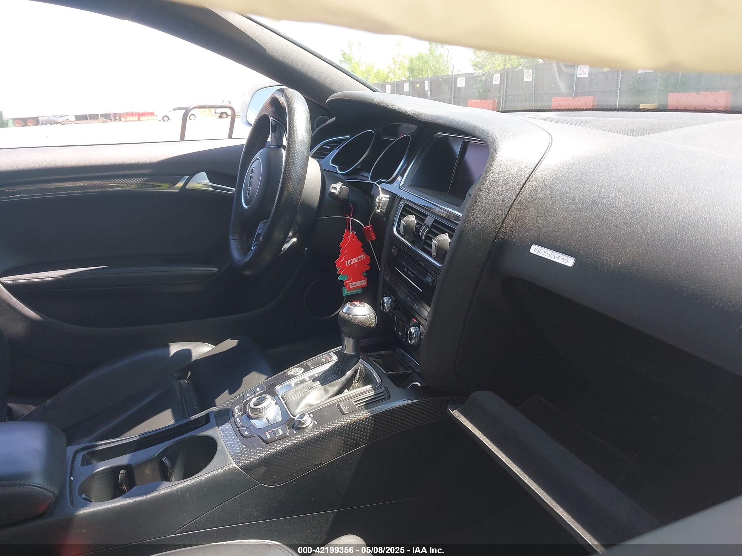 2014 Audi Rs 5 4.2 White vin: WUAC6AFR0EA901543