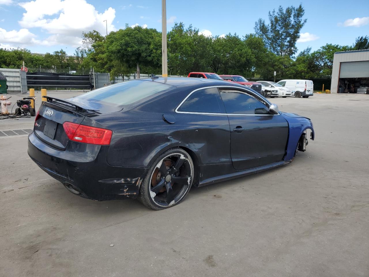 2014 Audi Rs5 Черный vin: WUAC6AFR0EA901624