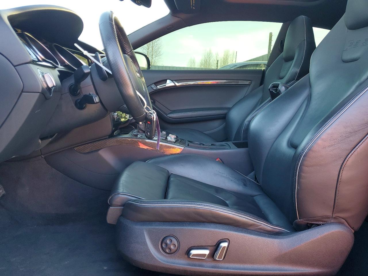 2014 Audi Rs5 Черный vin: WUAC6AFR1EA901325