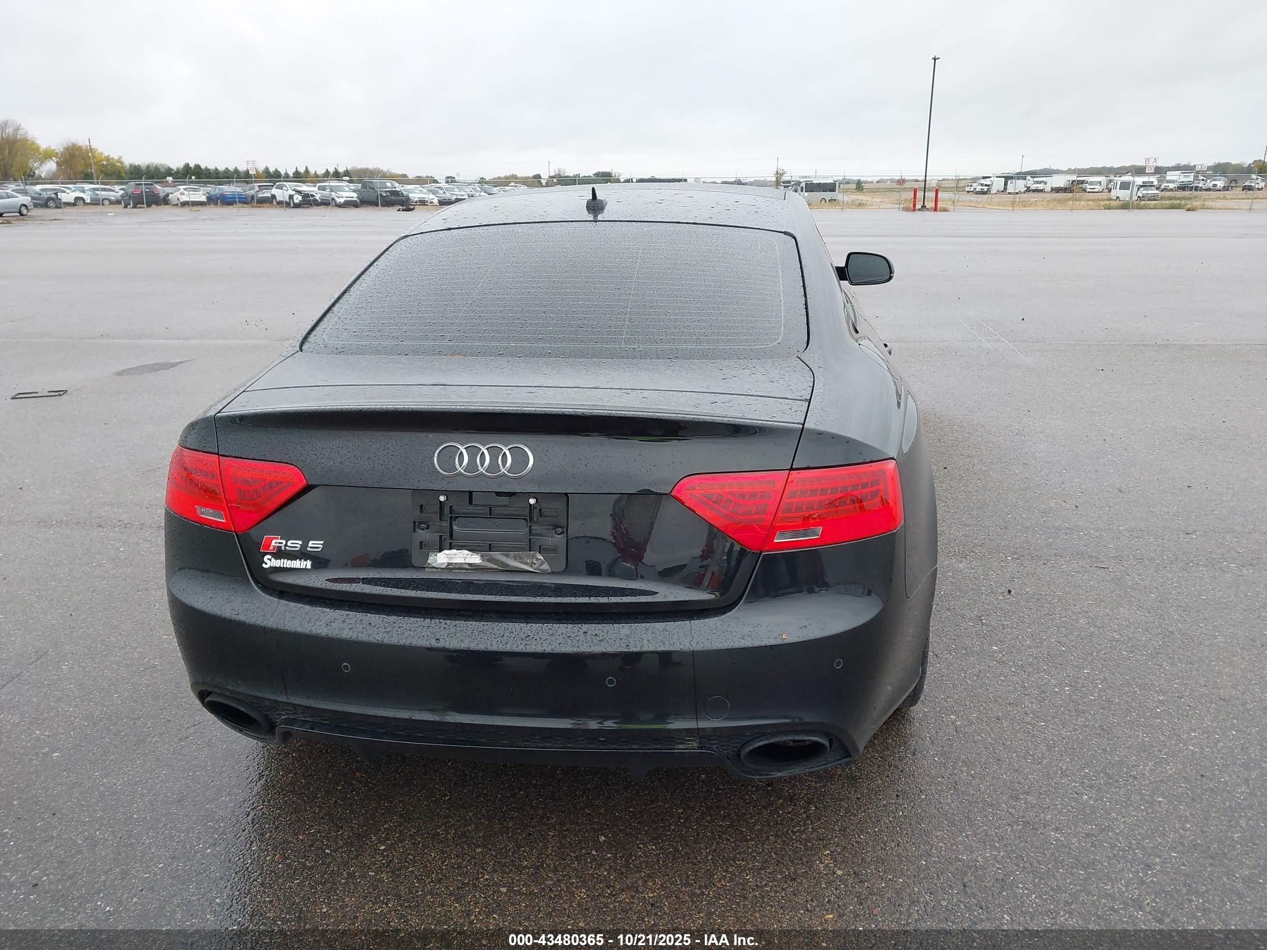 2014 Audi Rs 5 4.2 Черный vin: WUAC6AFR1EA901986