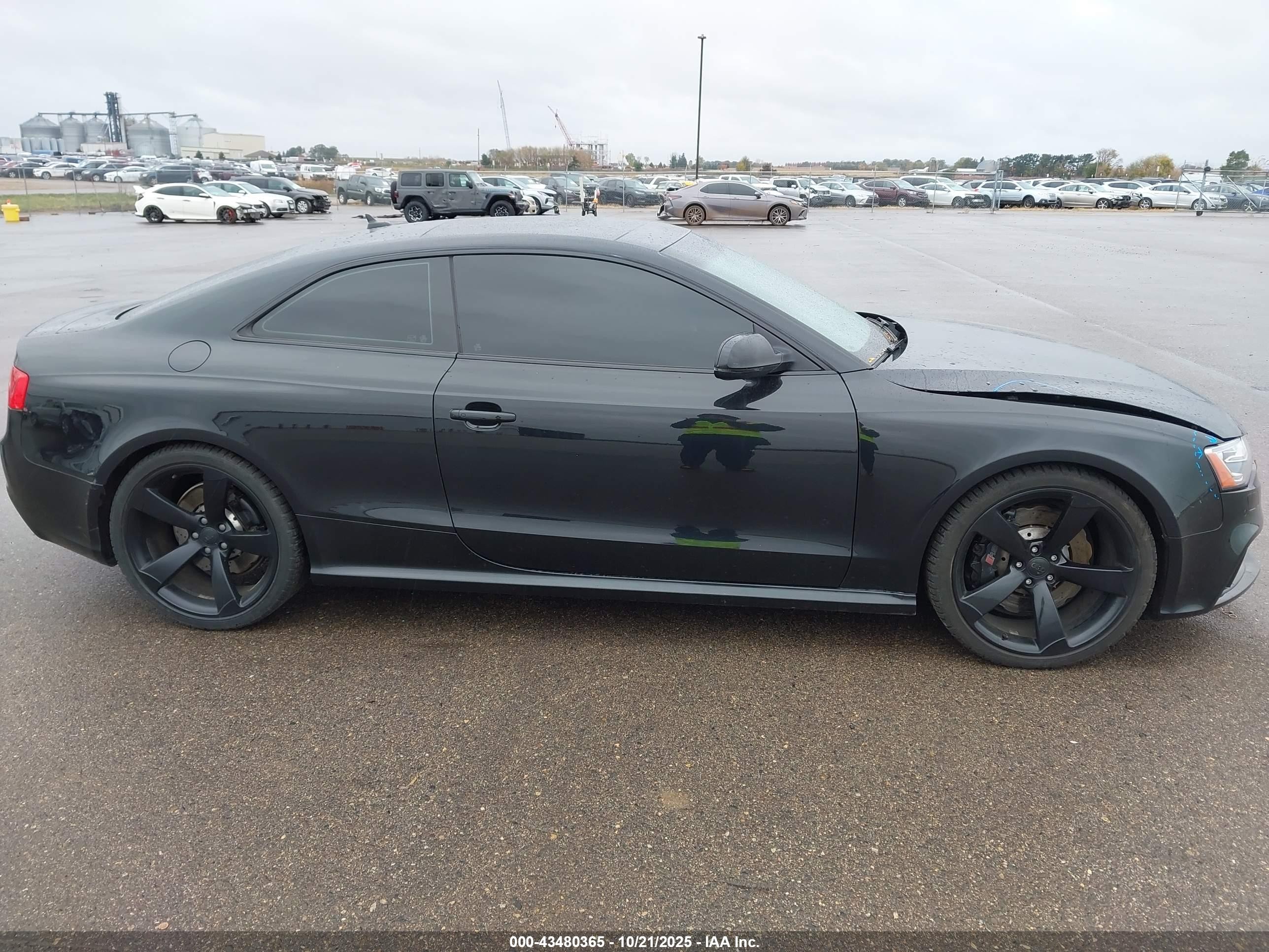 2014 Audi Rs 5 4.2 Черный vin: WUAC6AFR1EA901986