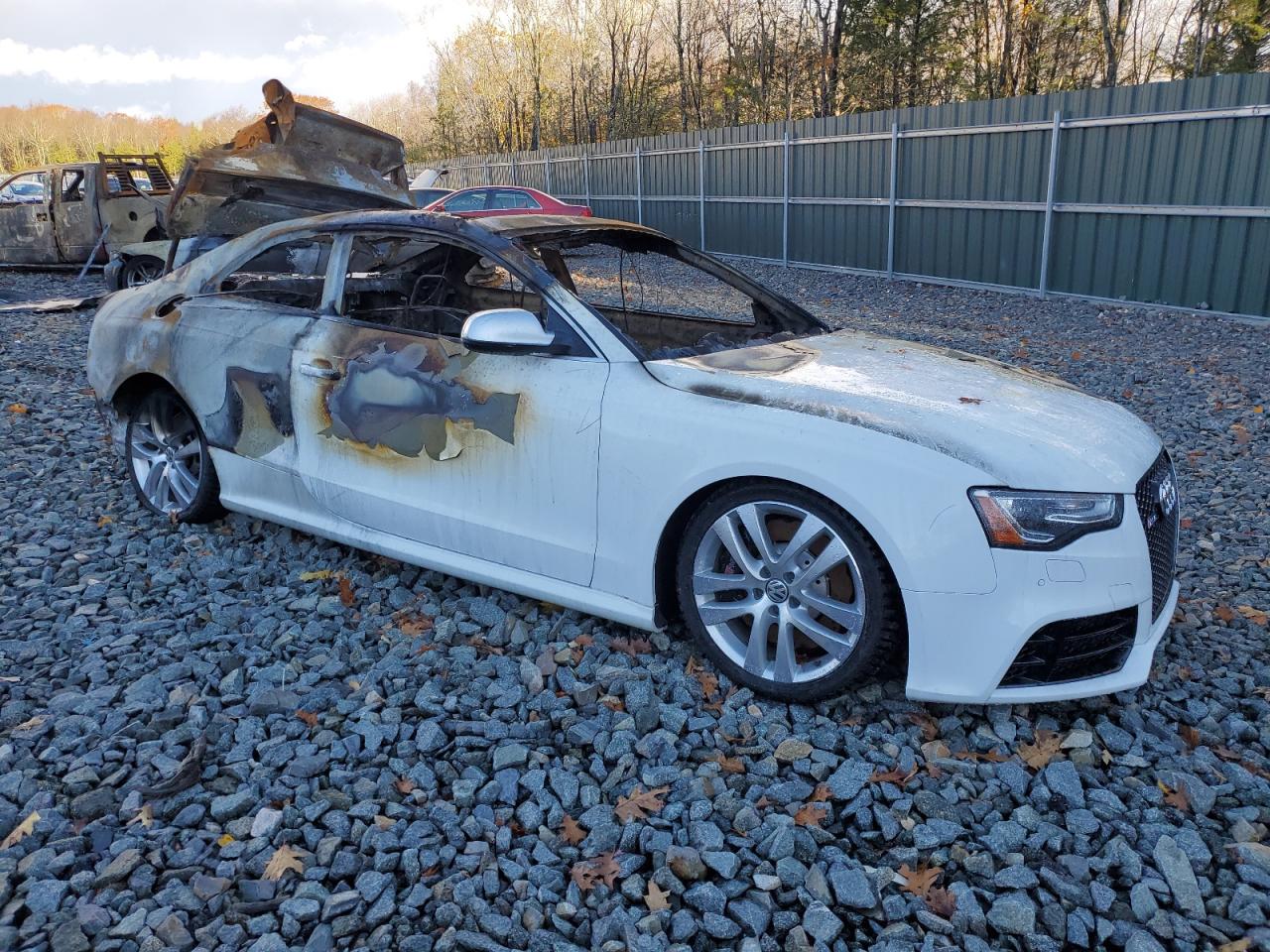 2014 Audi Rs5 White vin: WUAC6AFR1EA902202