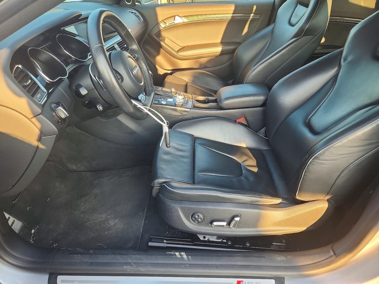 2013 Audi Rs5 Silver vin: WUAC6AFR2DA903132