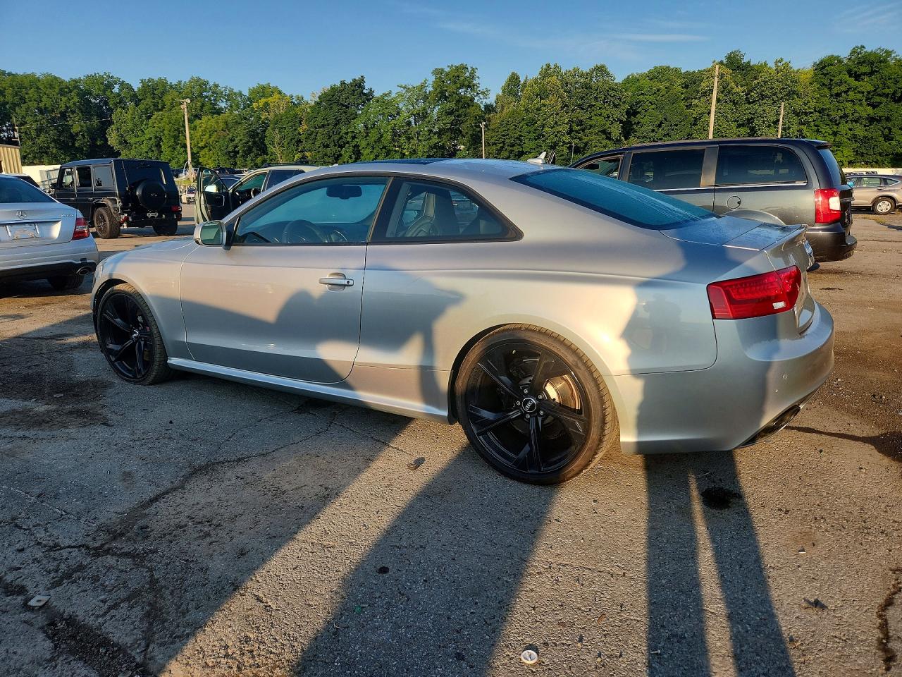 2013 Audi Rs5 Silver vin: WUAC6AFR2DA903132