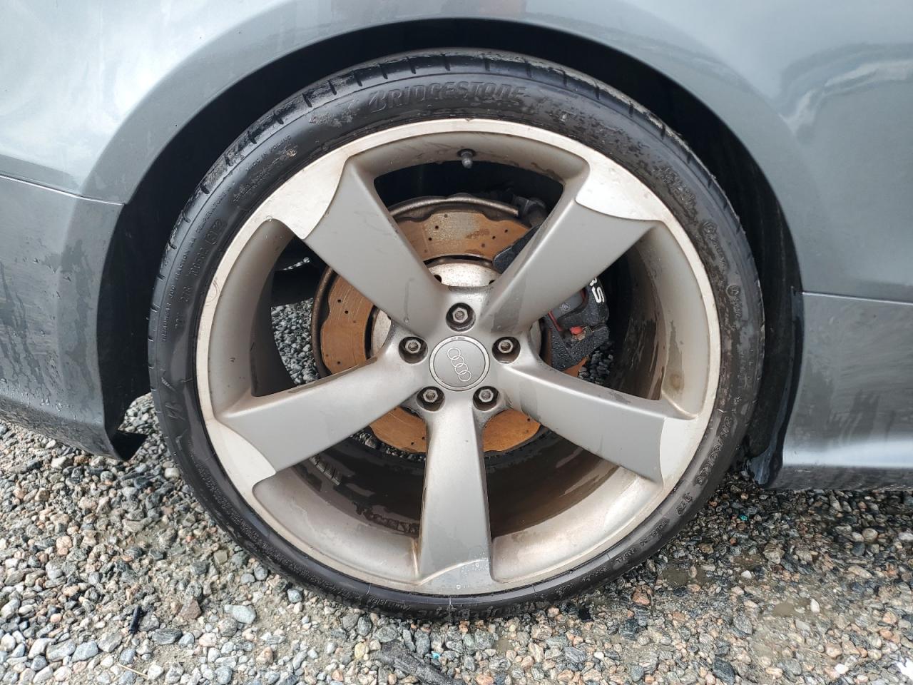 2014 Audi Rs5 Gray vin: WUAC6AFR2EA900183 Damage: Right Rear Wheel, Curb Rash, 3 to 4 inches