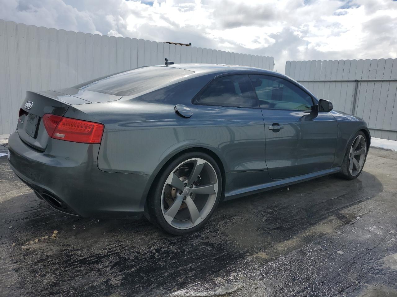 2014 Audi Rs5 Gray vin: WUAC6AFR2EA900183