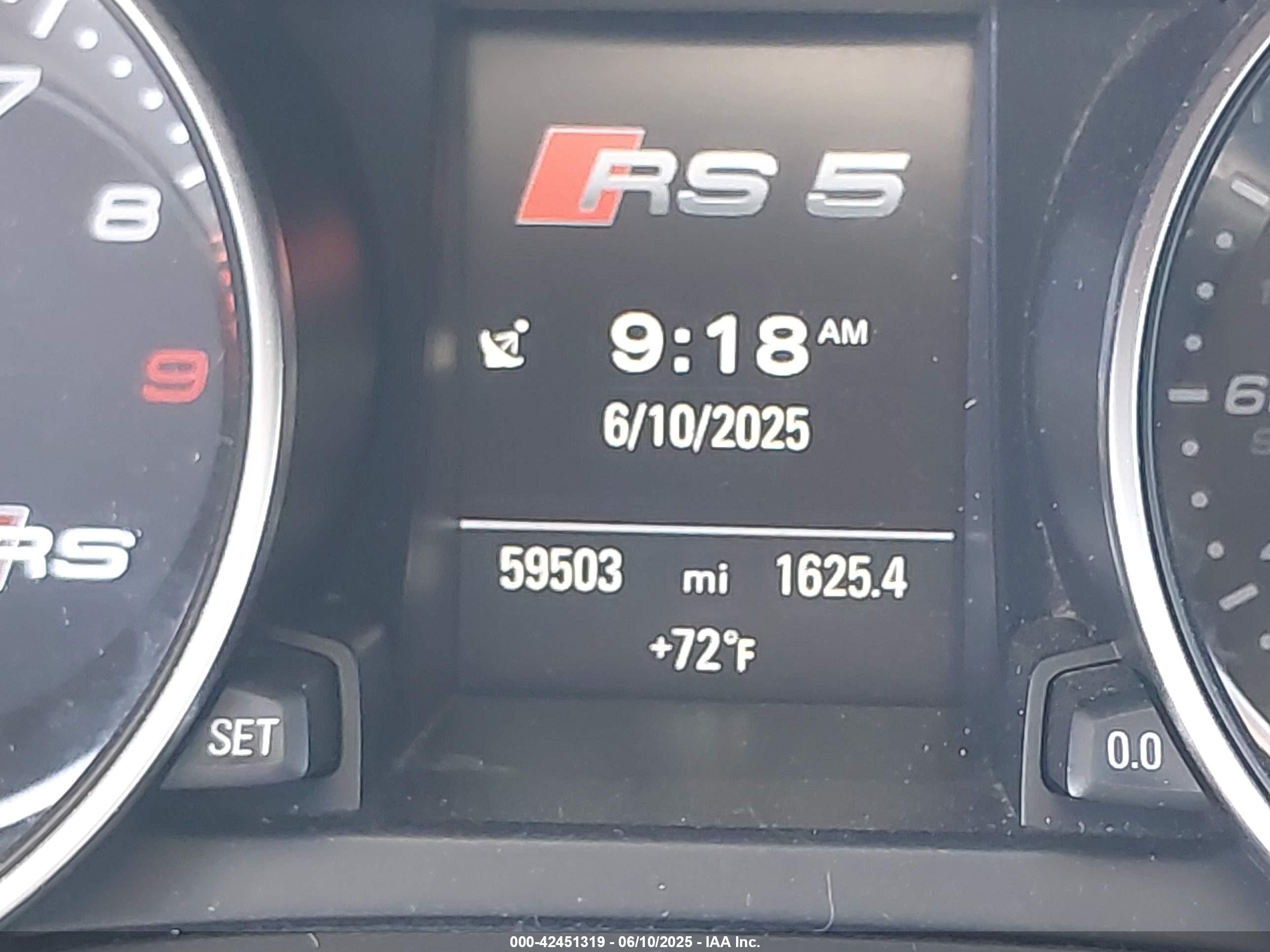 2014 Audi Rs 5 4.2 Белый vin: WUAC6AFR2EA900989