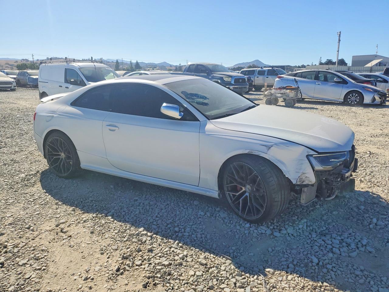 2015 Audi Rs5 White vin: WUAC6AFR2FA901187