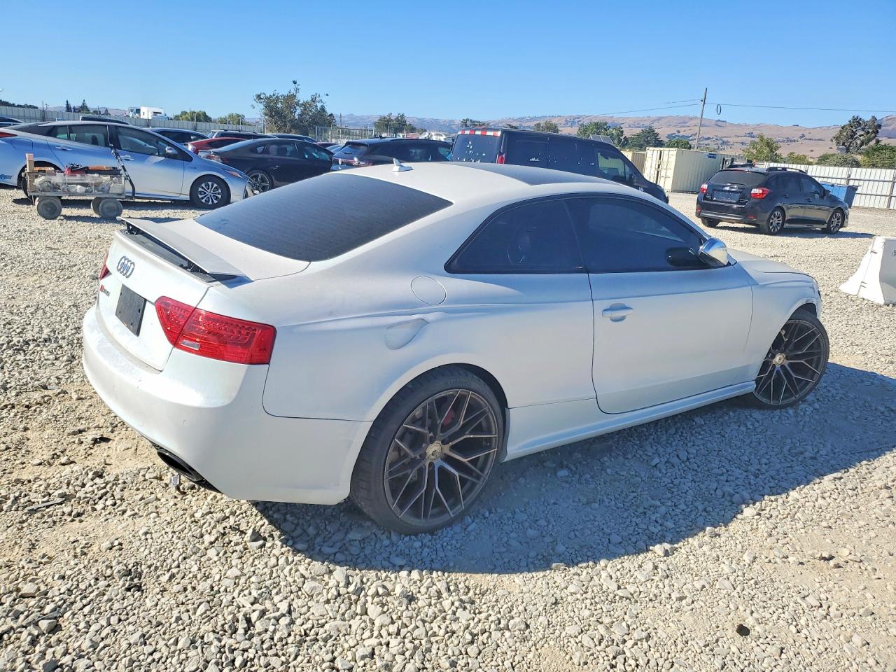2015 Audi Rs5 White vin: WUAC6AFR2FA901187