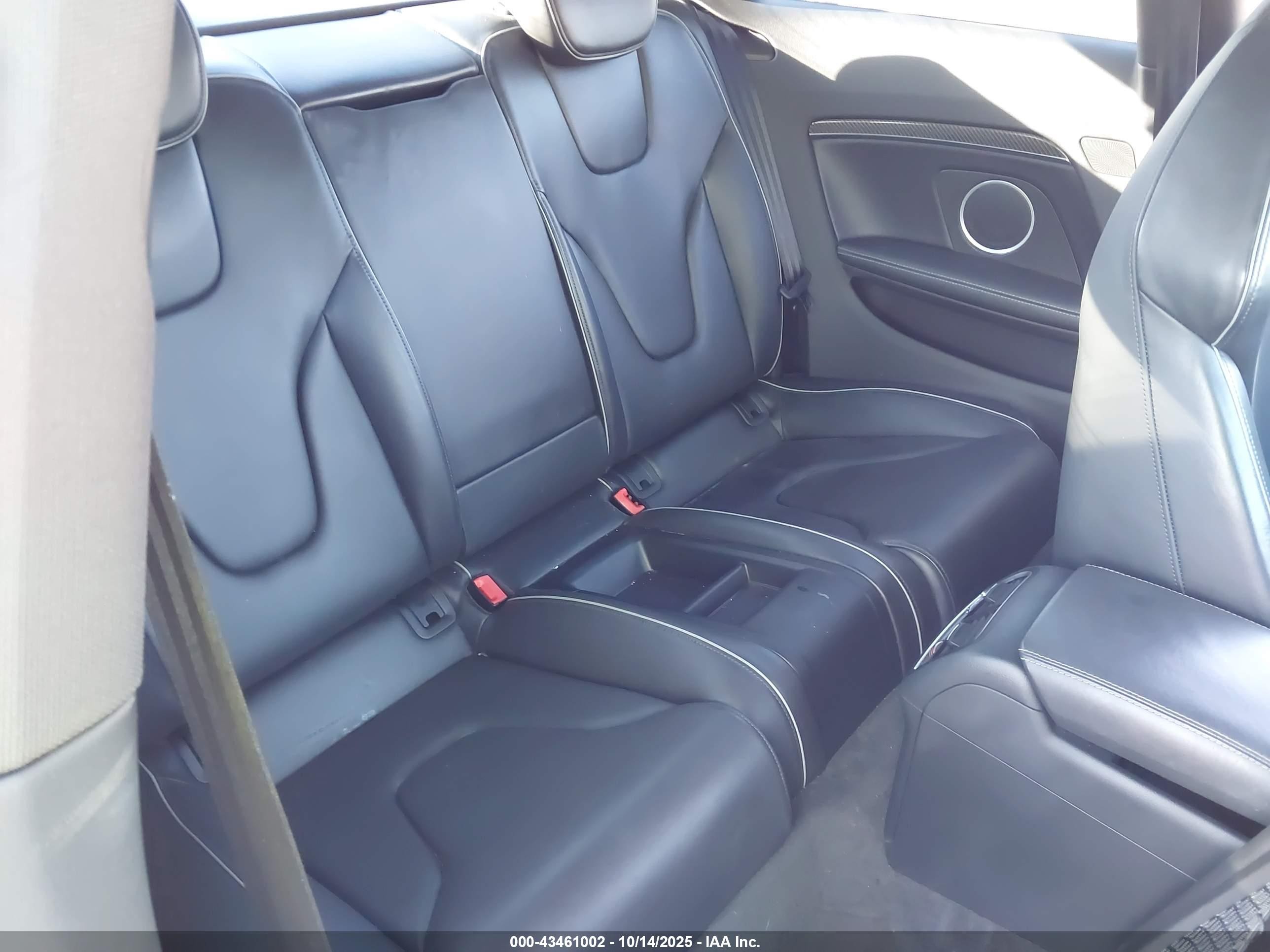 2014 Audi Rs 5 4.2 Синий vin: WUAC6AFR4EA900590