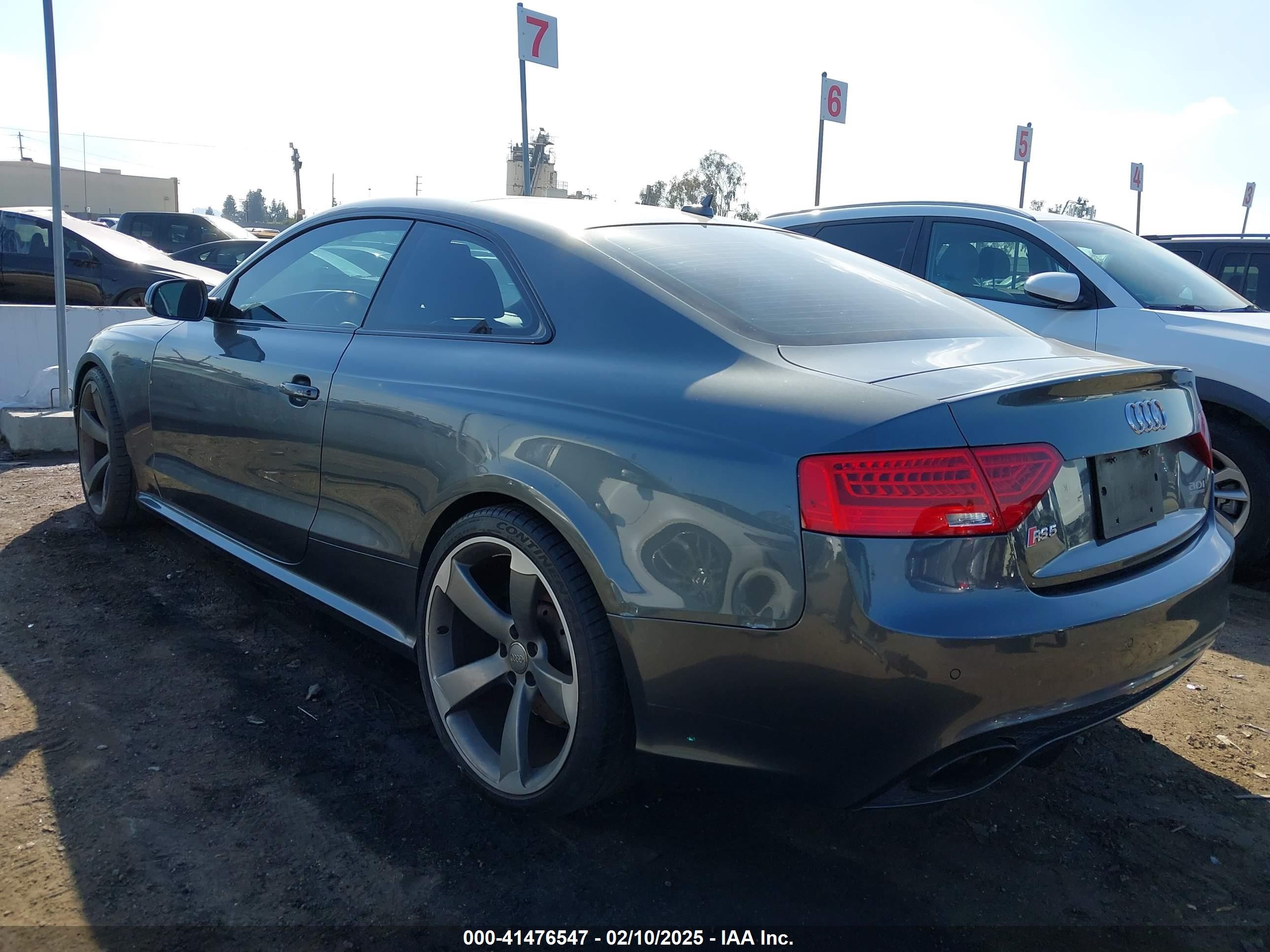 2014 Audi Rs 5 4.2 Серый vin: WUAC6AFR5EA901084