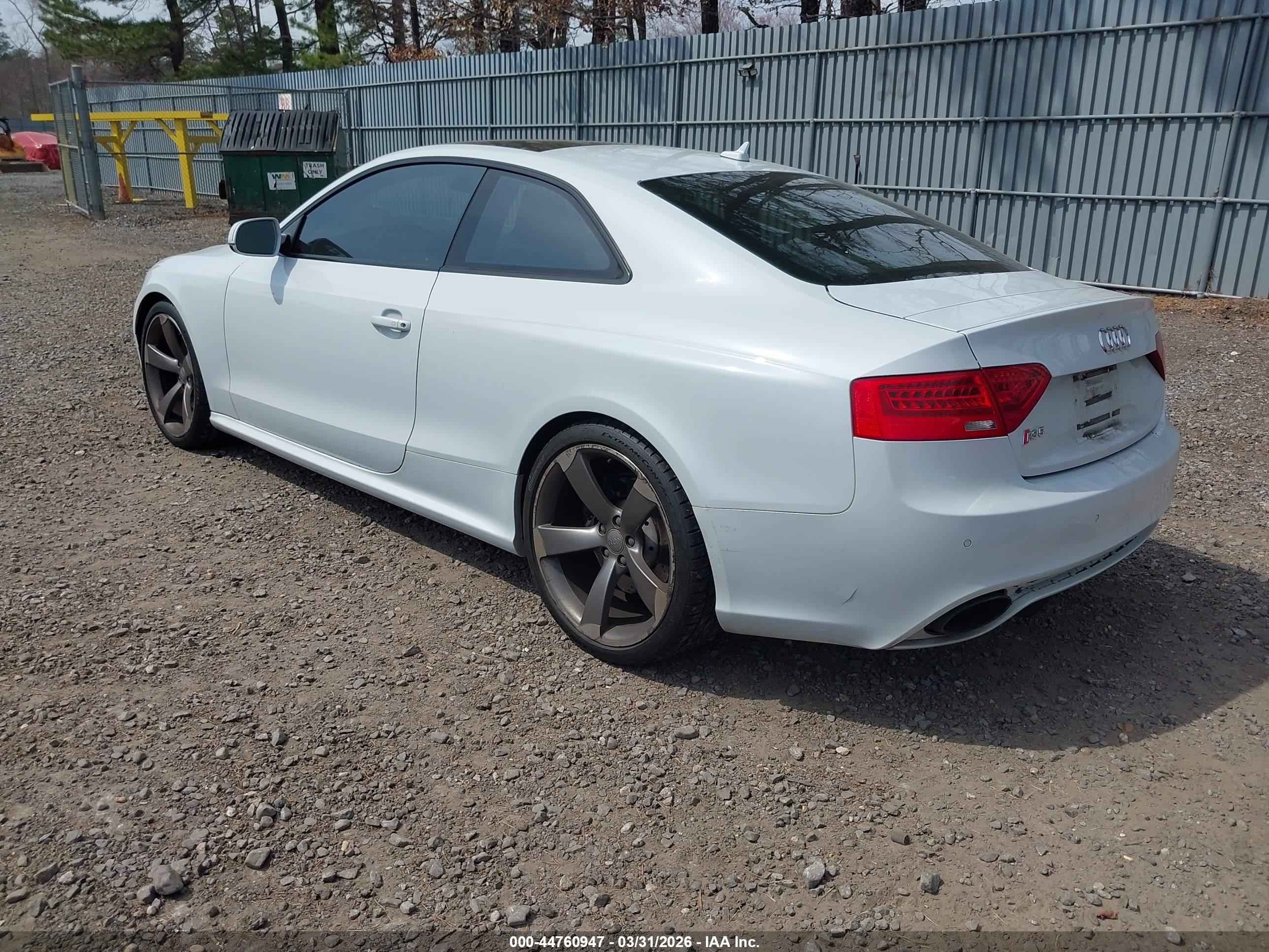 2014 Audi Rs 5 4.2 White vin: WUAC6AFR6EA900283