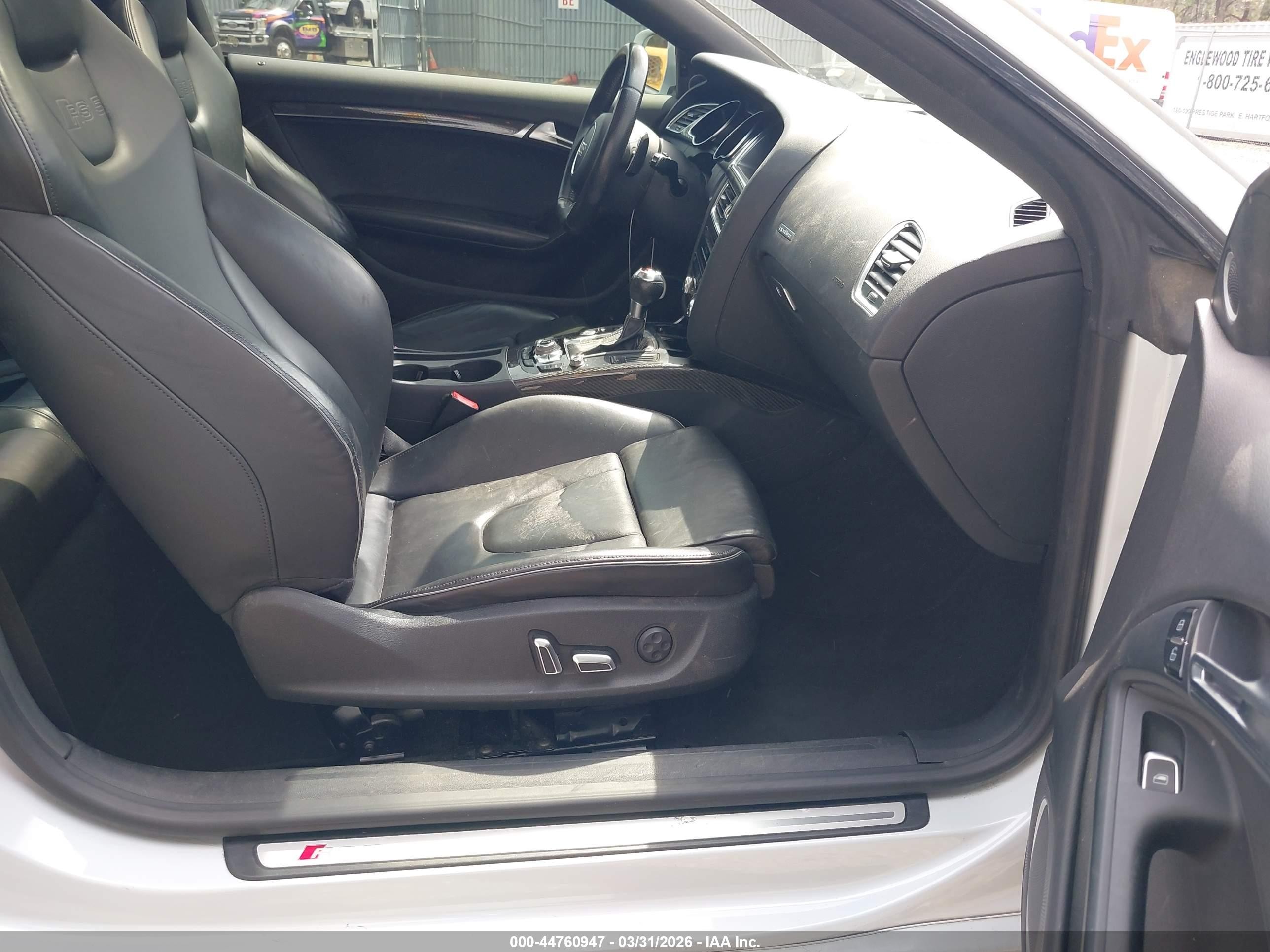 2014 Audi Rs 5 4.2 White vin: WUAC6AFR6EA900283