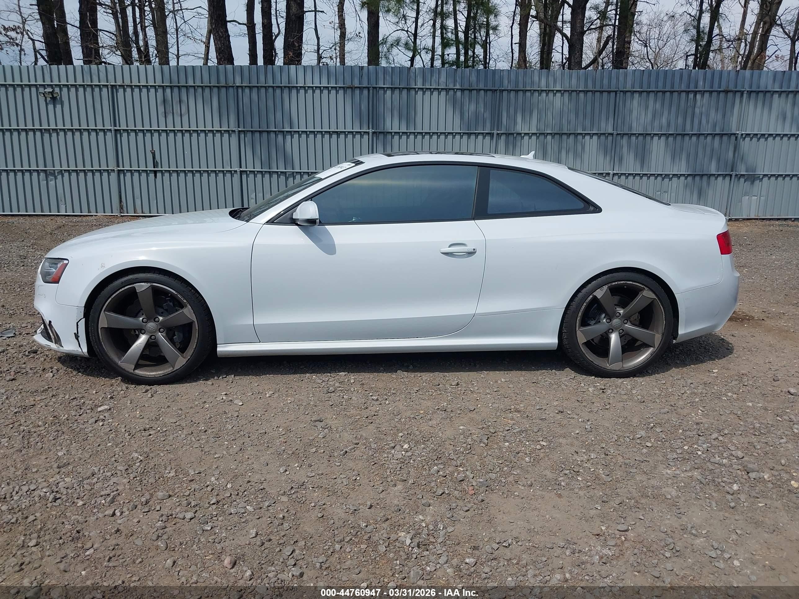 2014 Audi Rs 5 4.2 White vin: WUAC6AFR6EA900283