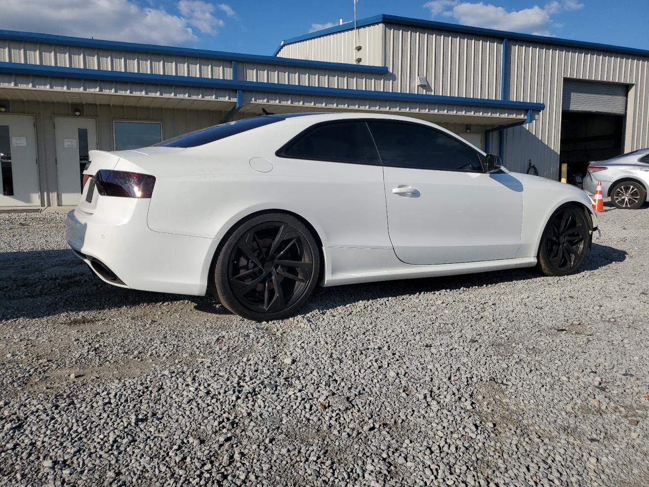 2014 Audi Rs5 White vin: WUAC6AFRXEA901422