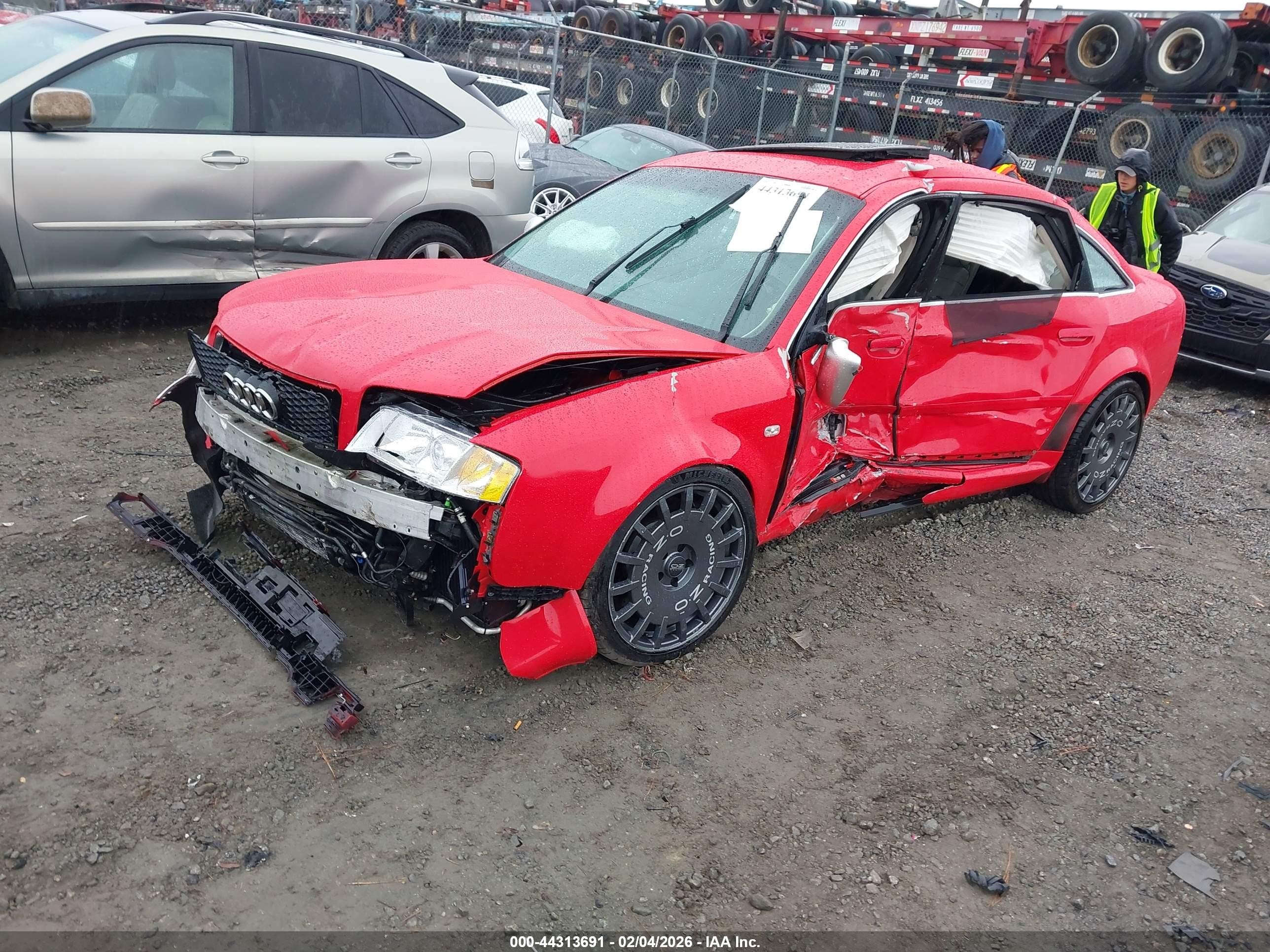 2003 Audi Rs6 4.2 Red vin: WUAPV54B03N905731
