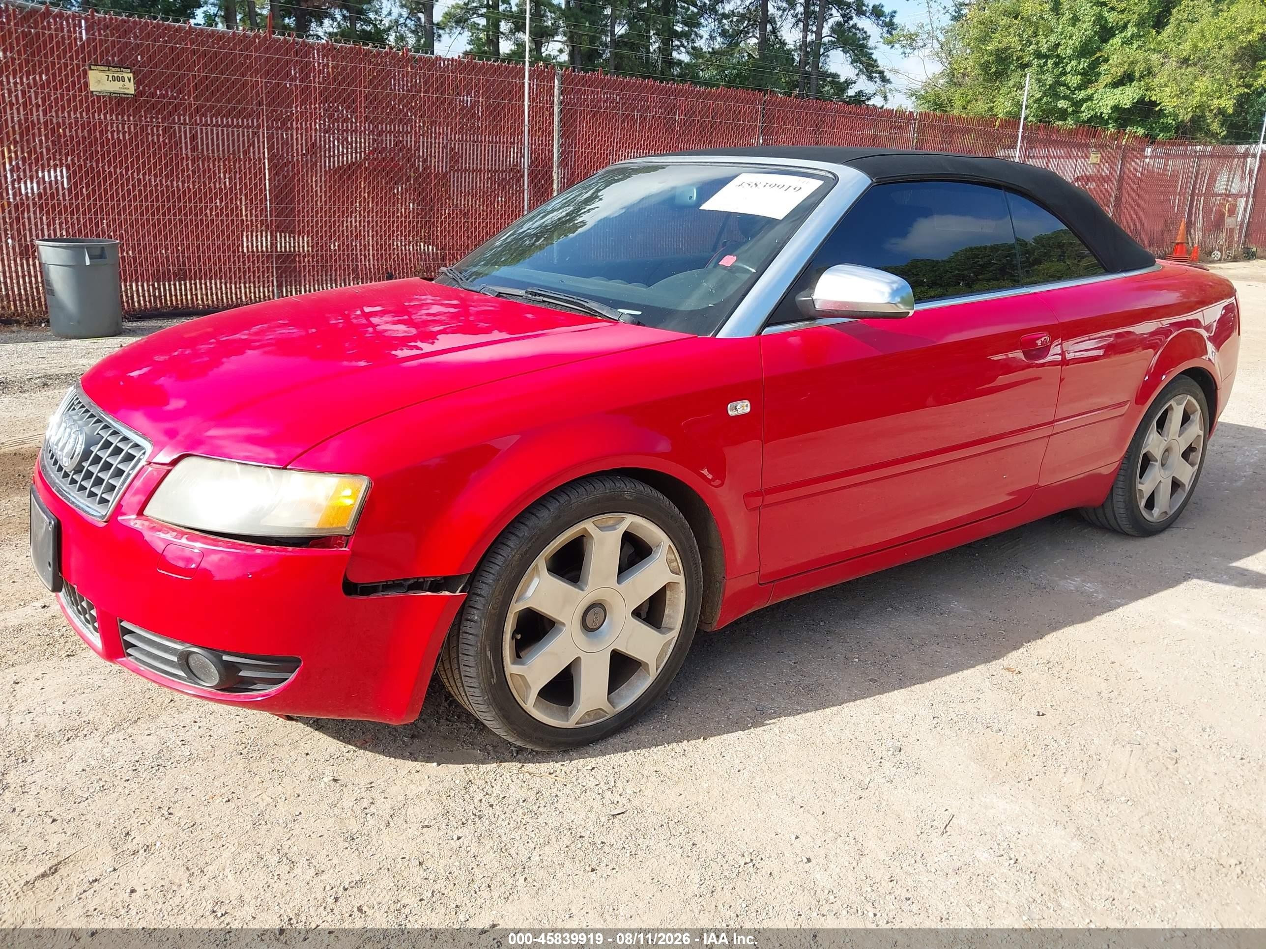 2005 Audi S4   Red vin: WUARL48H45K902178