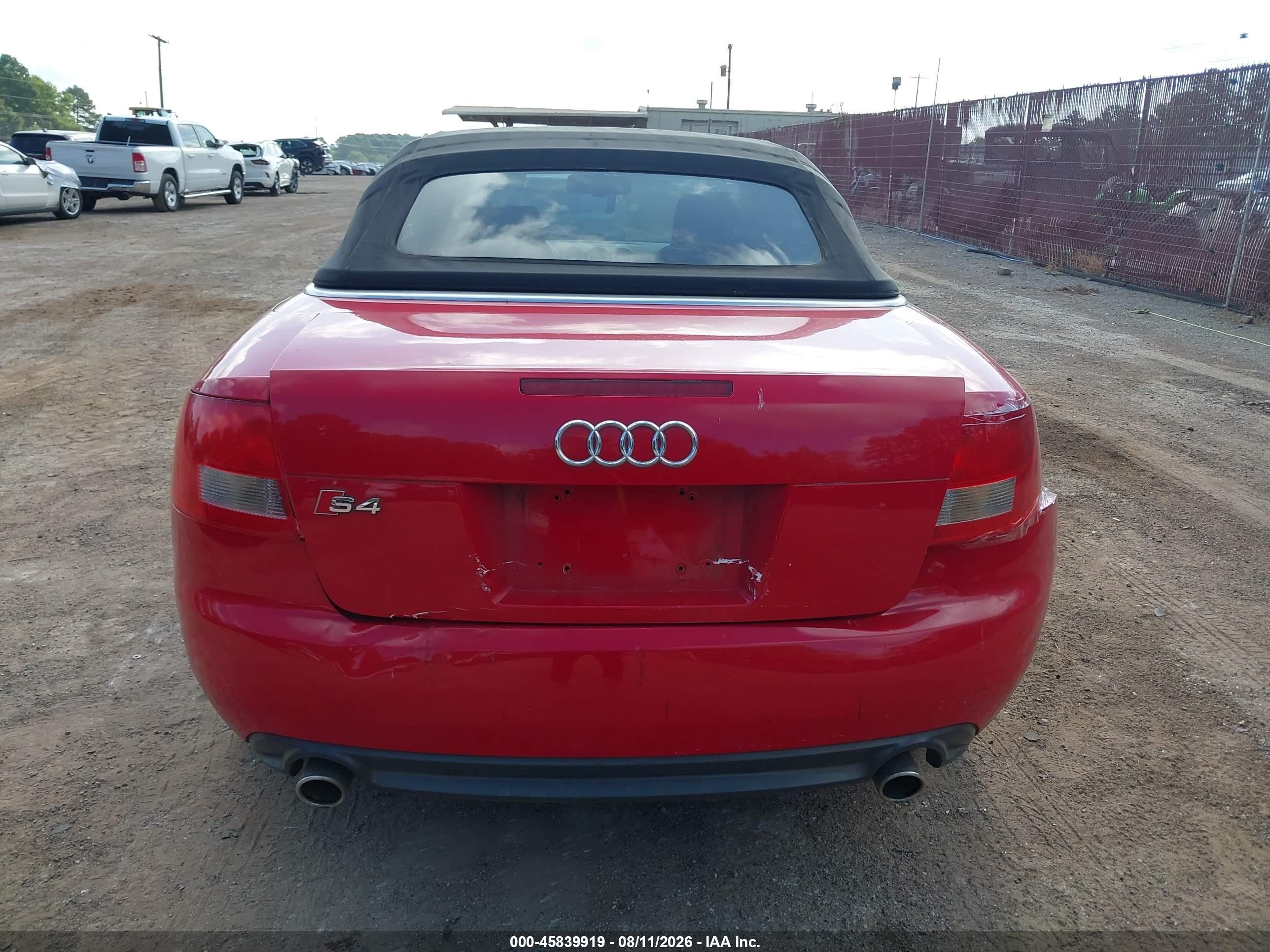 2005 Audi S4   Red vin: WUARL48H45K902178