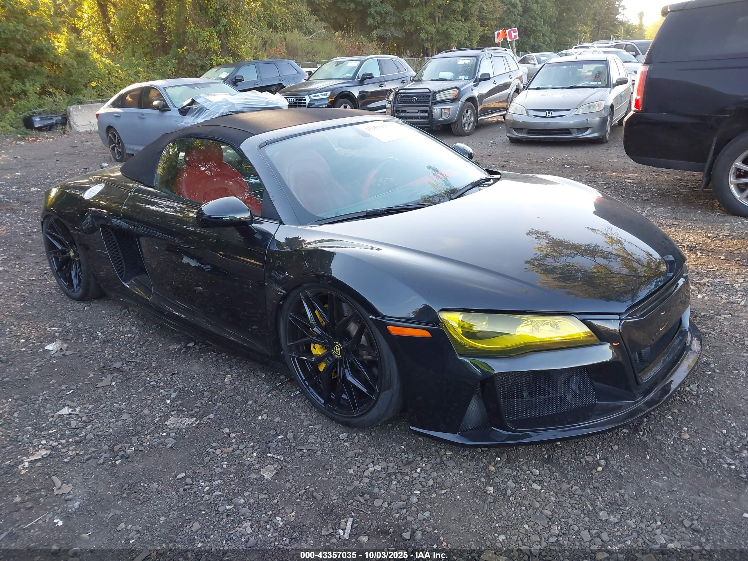 2011 Audi R8 5.2 Black vin: WUAVNAFG0BN001966