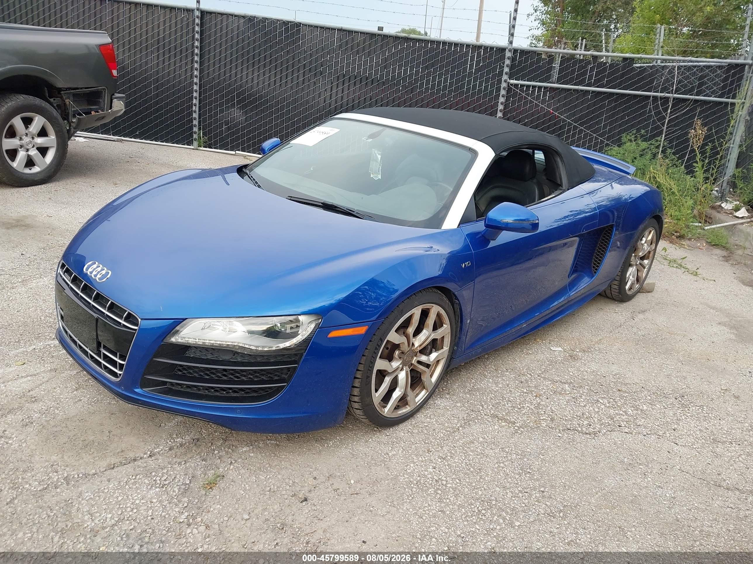 2011 Audi R8 5.2 Blue vin: WUAVNAFG9BN003098