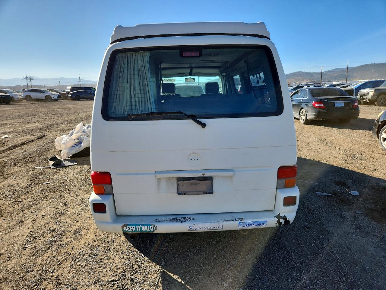 1999 Volkswagen Eurovan Camper Белый vin: WV2EH8702XH000646