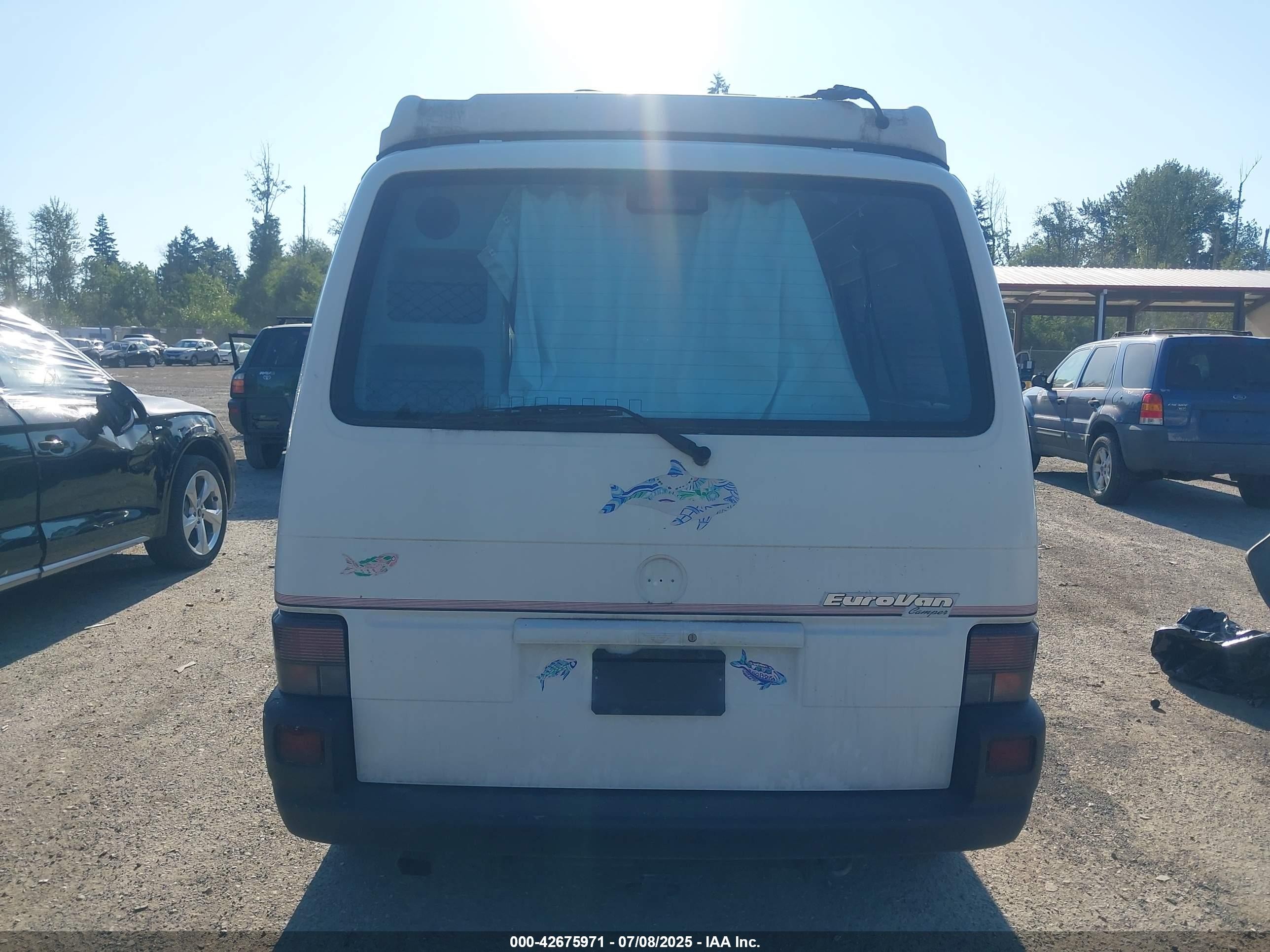 1999 Volkswagen Eurovan Mv Белый vin: WV2EH8707XH000531