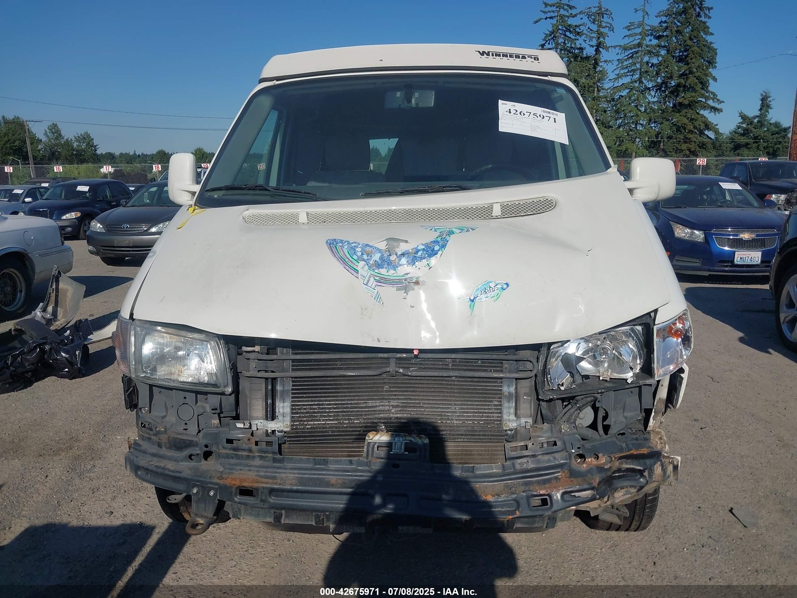 1999 Volkswagen Eurovan Mv Белый vin: WV2EH8707XH000531