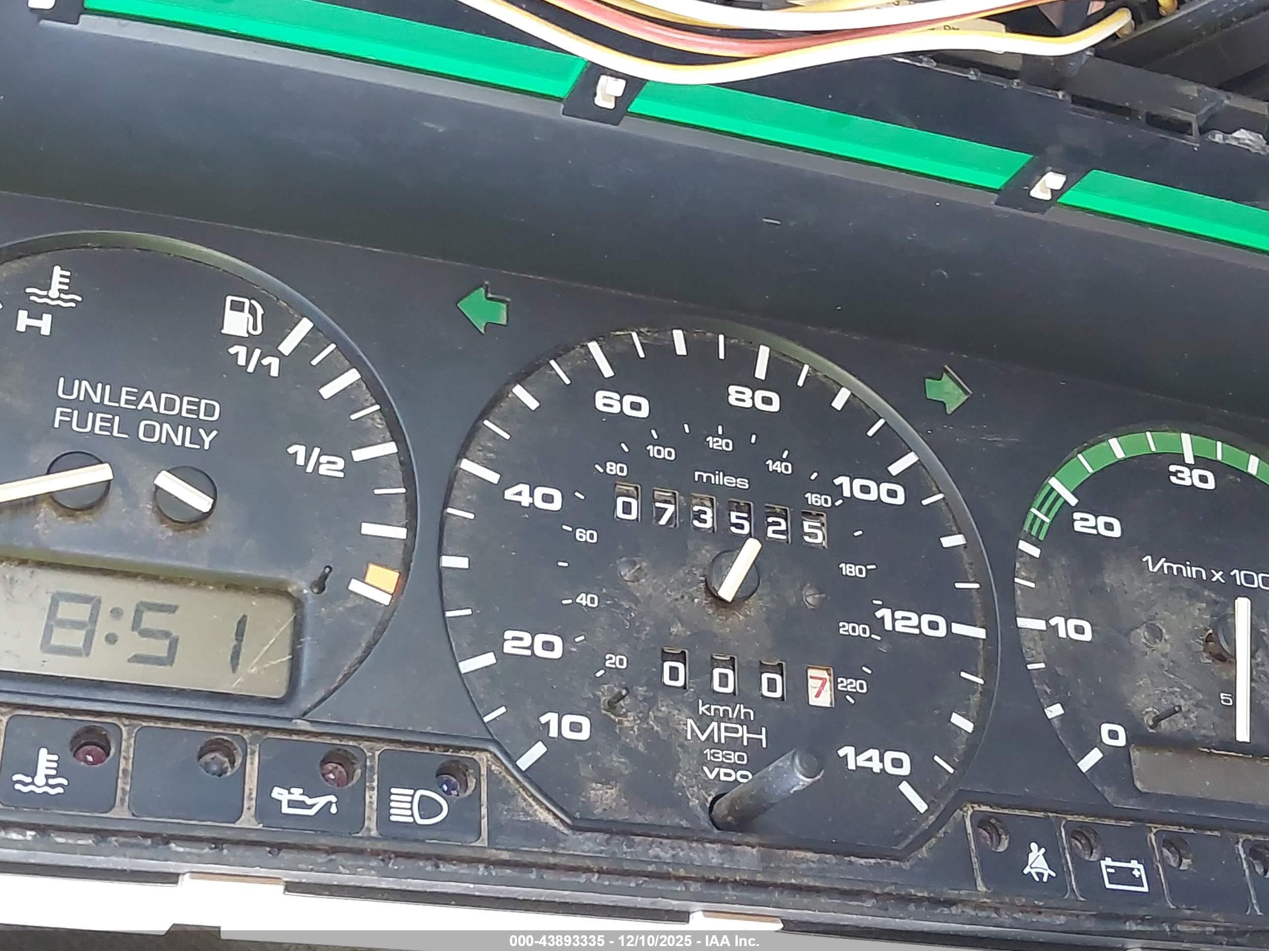 1993 Volkswagen Eurovan Cl Серебряный vin: WV2HC0700PH063435