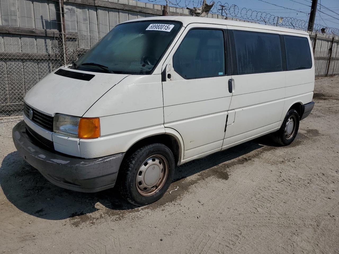 1993 Volkswagen Eurovan Cl   Белый vin: WV2HD0706PH003480